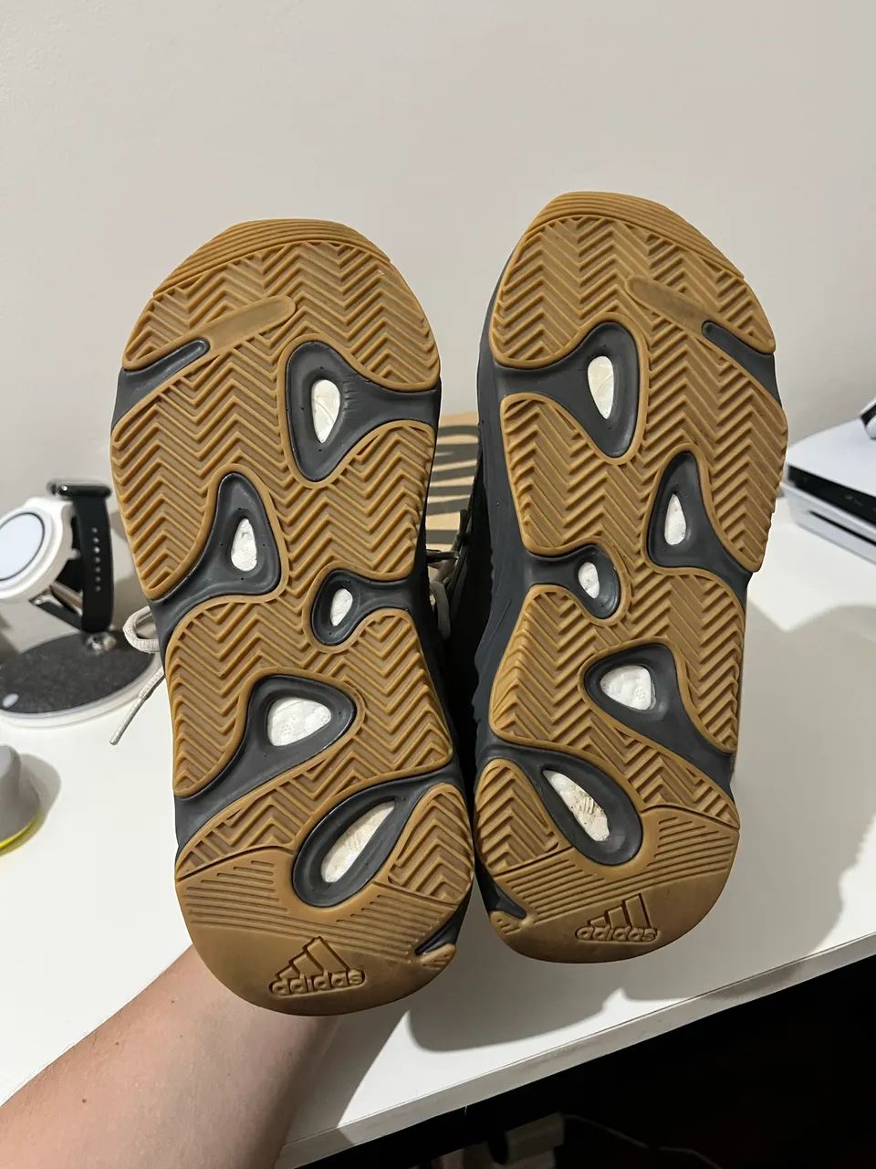 Yeezy 700 V2 Tephra - 38 - 9/10 - Foto 5