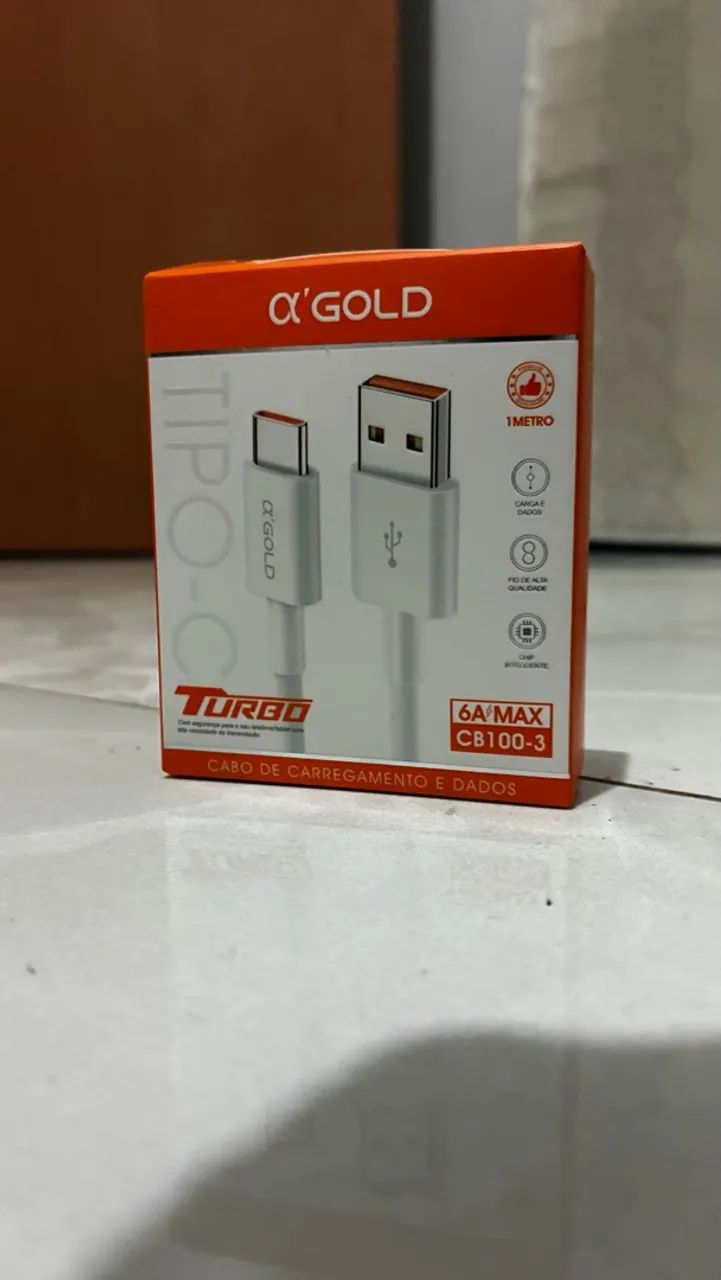 Cabo de carregamento e dados A GOLD nova