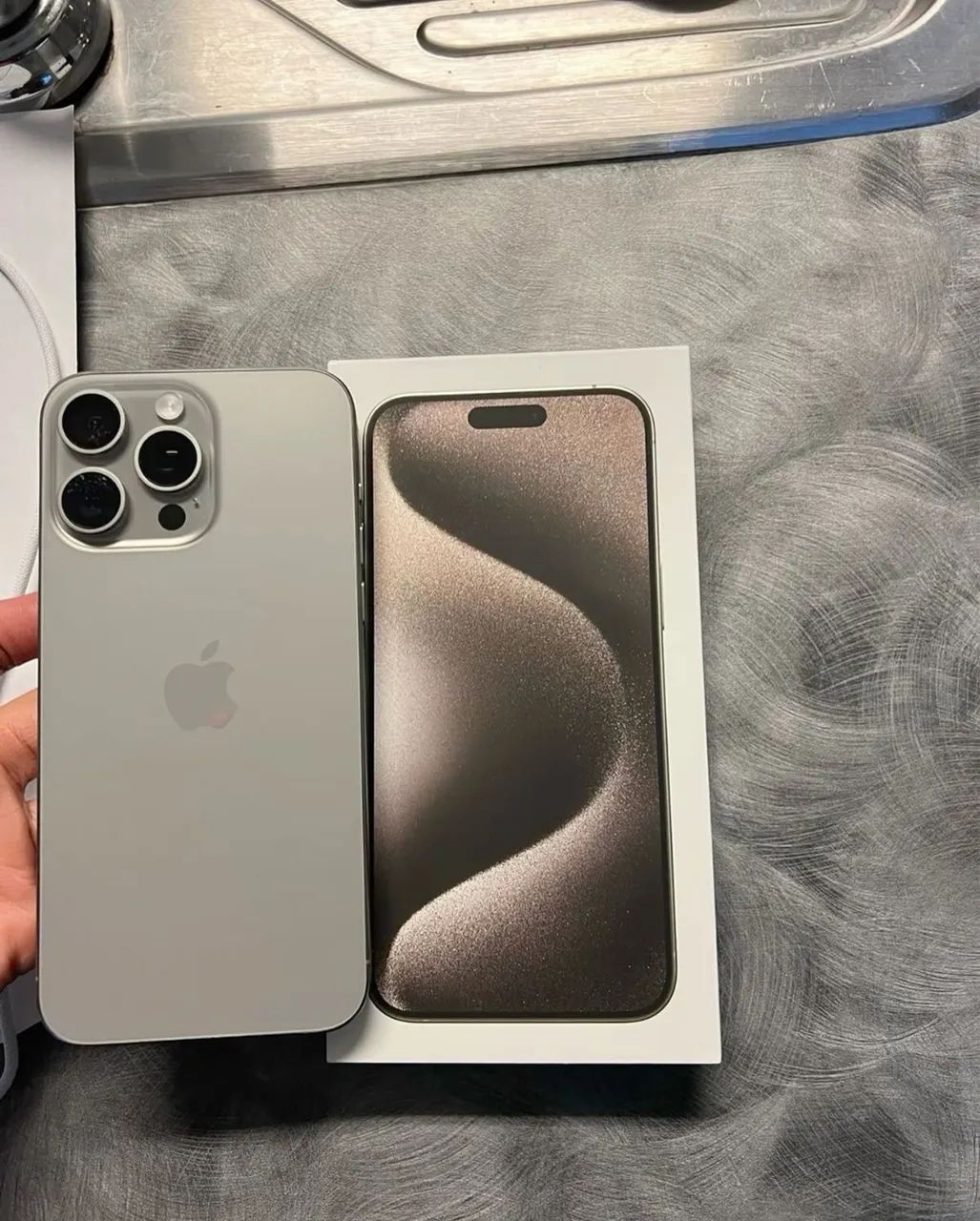 IPHONE 15 PRO MAX 256GB TITANIUM - COMPLETO NA CAIXA!