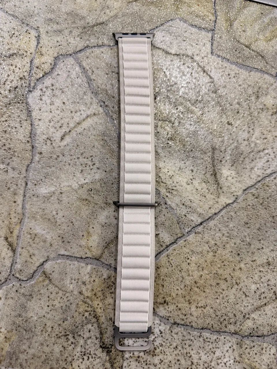 Pulseira Apple Watch Ultra Alpine Loop branca