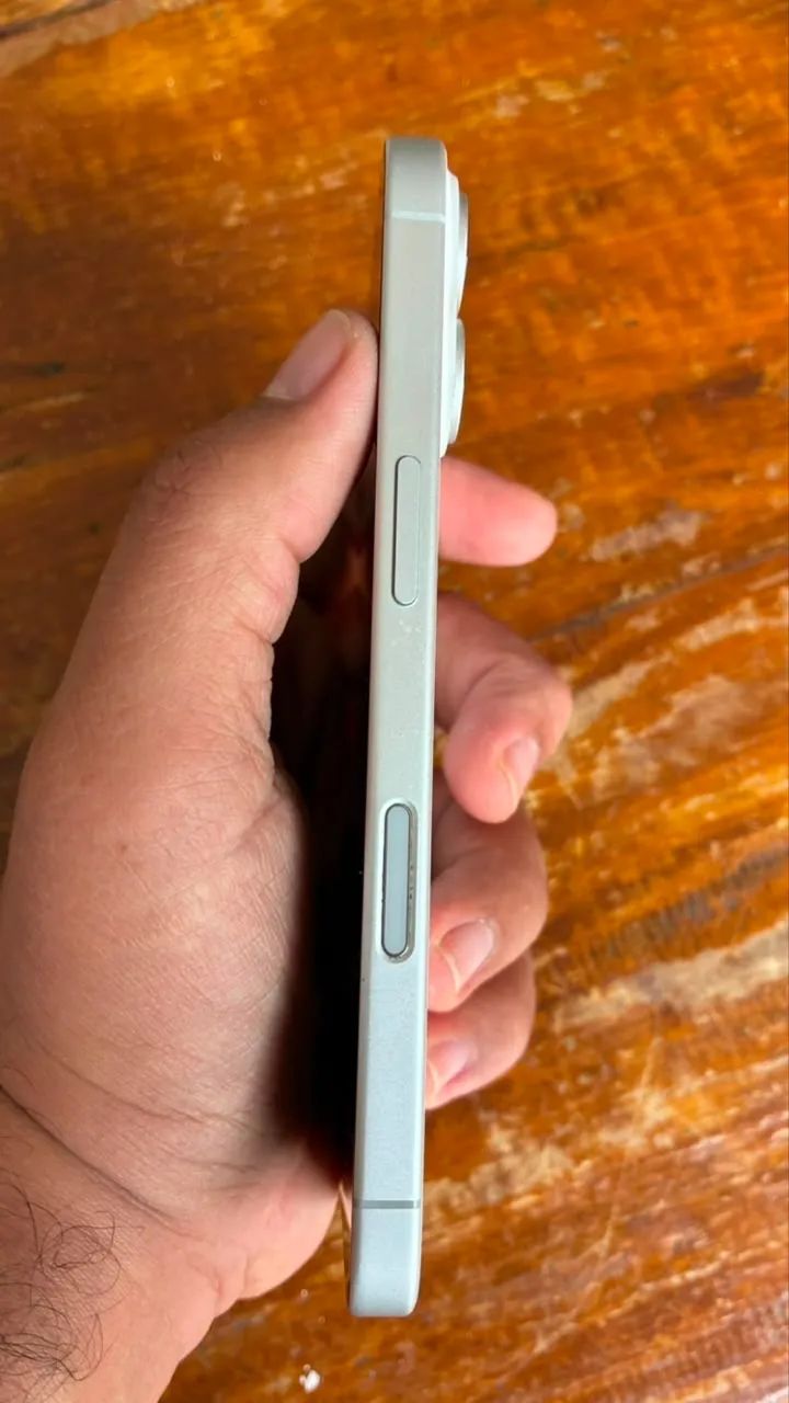 iPhone 16 - 256gb - na garantia - Foto 3