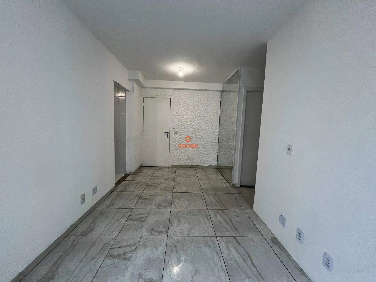 **Apartamento 2 Quartos com Varanda e 1 Vaga Próximo ao Metrô Irajá** - Foto 4