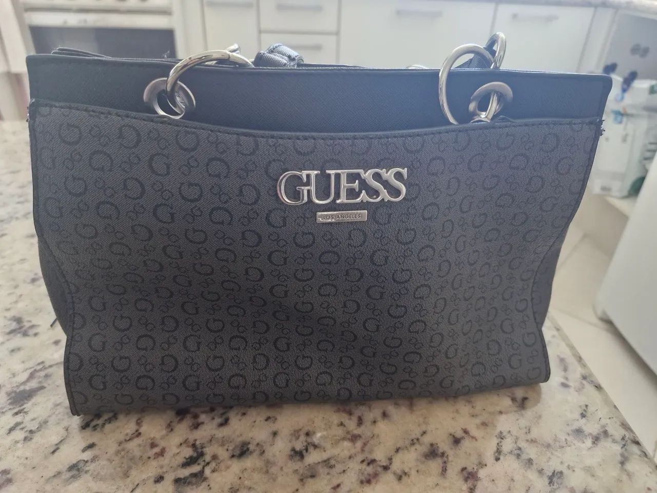 Bolsa Guess legítima pouco uso 