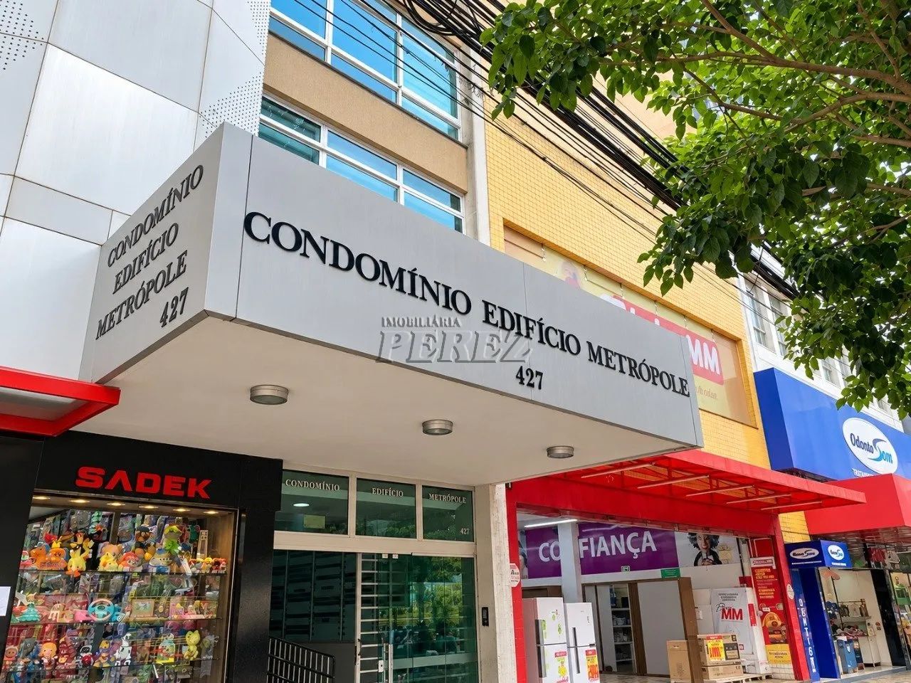 Sala para alugar no Condomínio Edifício Metrópole, região central de Londrina