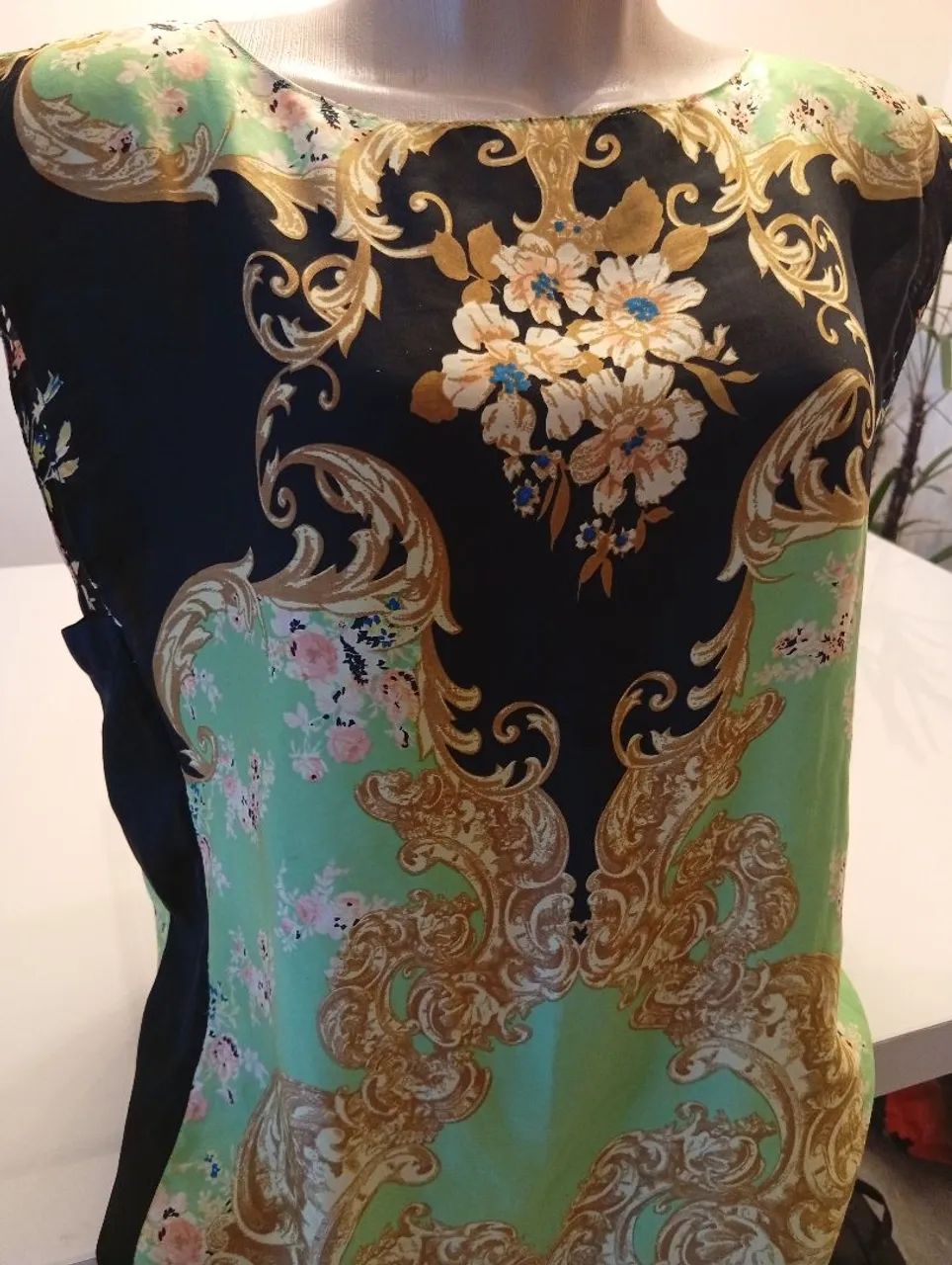 Vestido Farm Verde estampado  - Foto 2