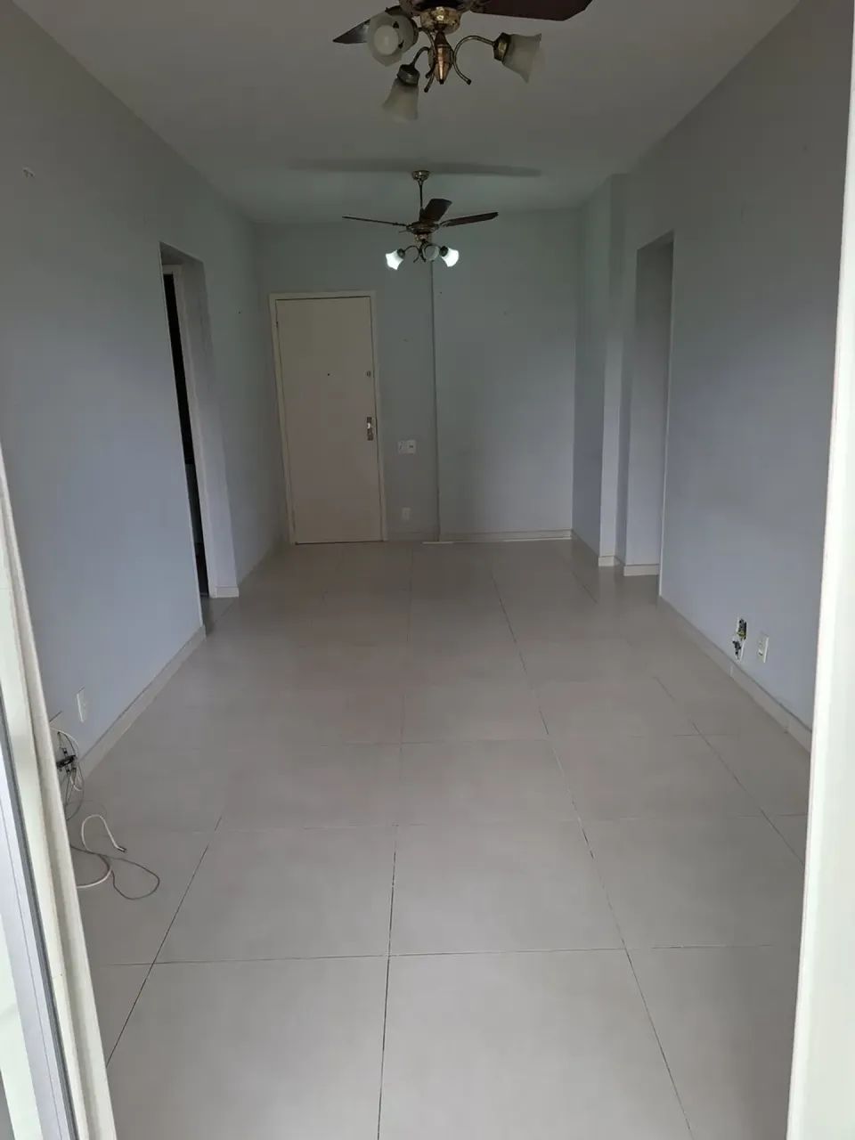 Vendo sala quarto c/ dependência reverdida com 70 m2 , no Parque das Rosas - Foto 2