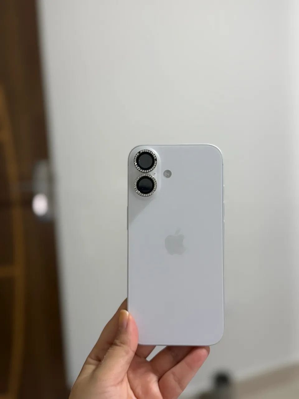 ?iPhone 16 branco - 128 GB