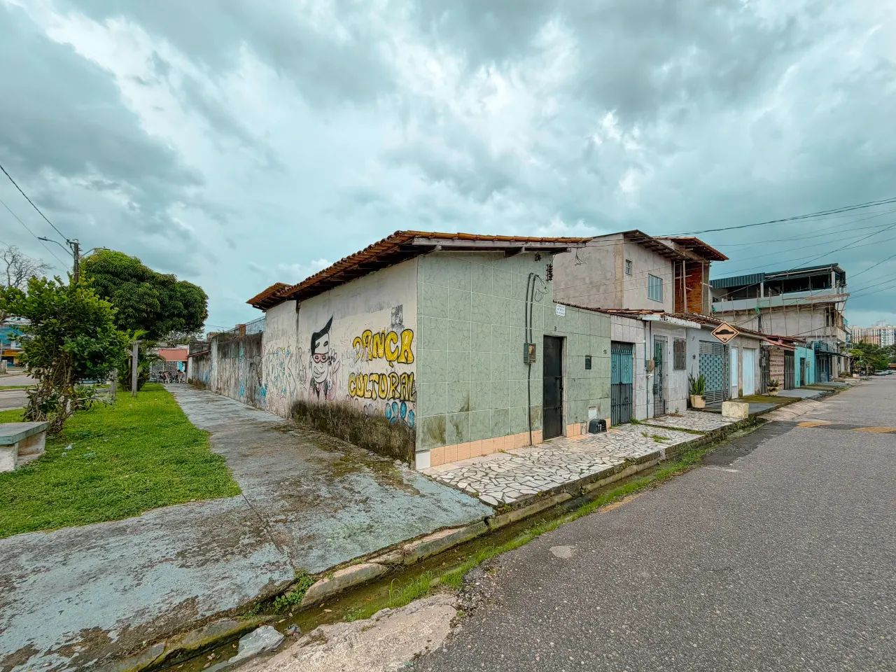 OPORTUNIDADE NA CIDADE NOVA 8 Casa de Esquina