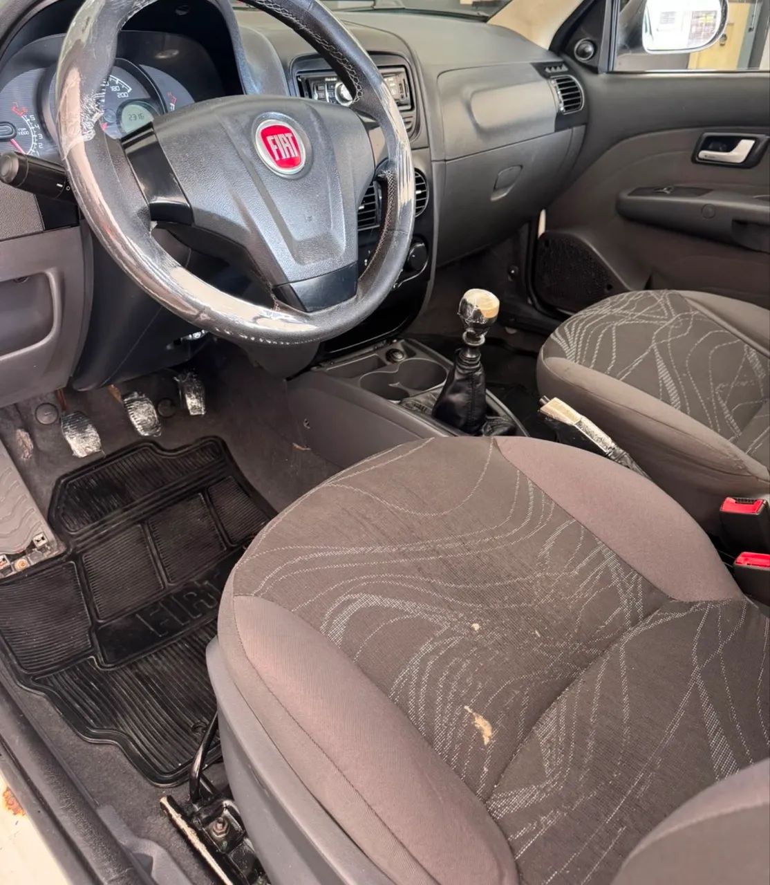 Fiat Strada Working 1.4 MPI Fire Flex 8V CS 2013 - Foto 5