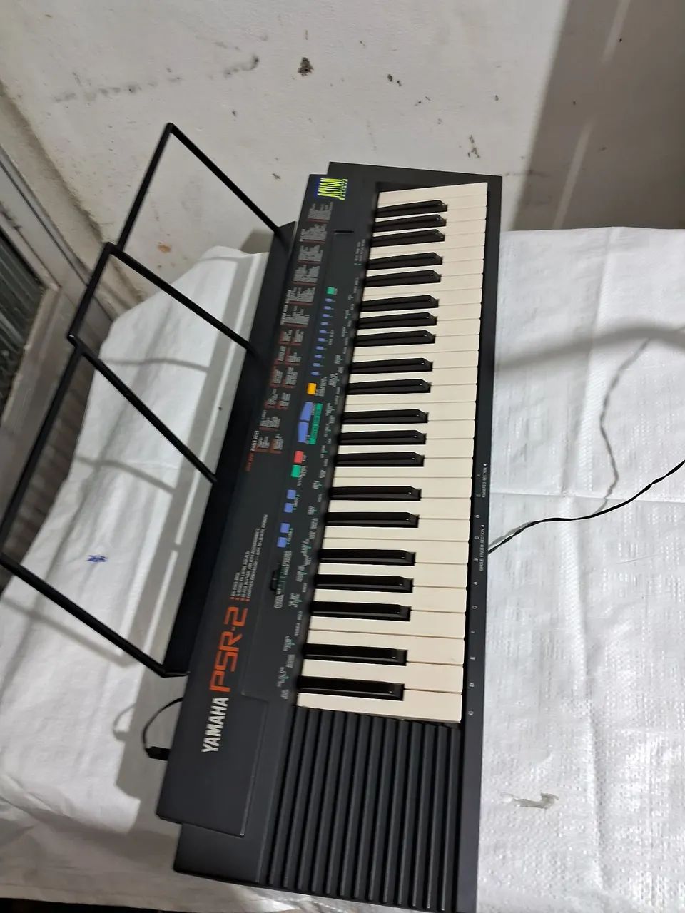 Teclado Yamaha RS-2  - Foto 3