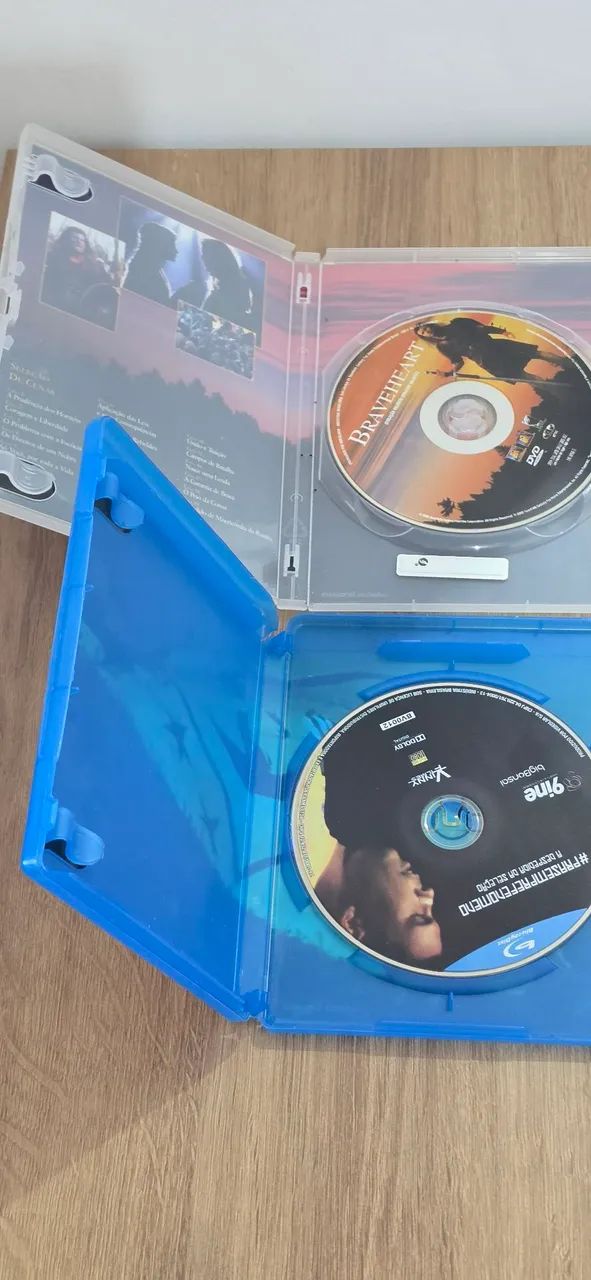 Kit Blu-ray Pra Sempre Fenômeno (Ronaldo) + DVD Coração Valente (Mel Gibson) - Foto 6
