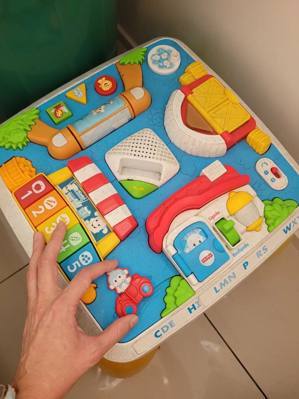 Mesa de atividades  - Foto 2