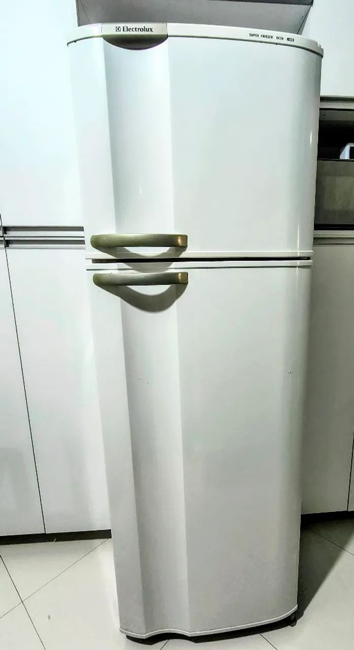 Geladeira Eletrolux Super Freezer DC39 