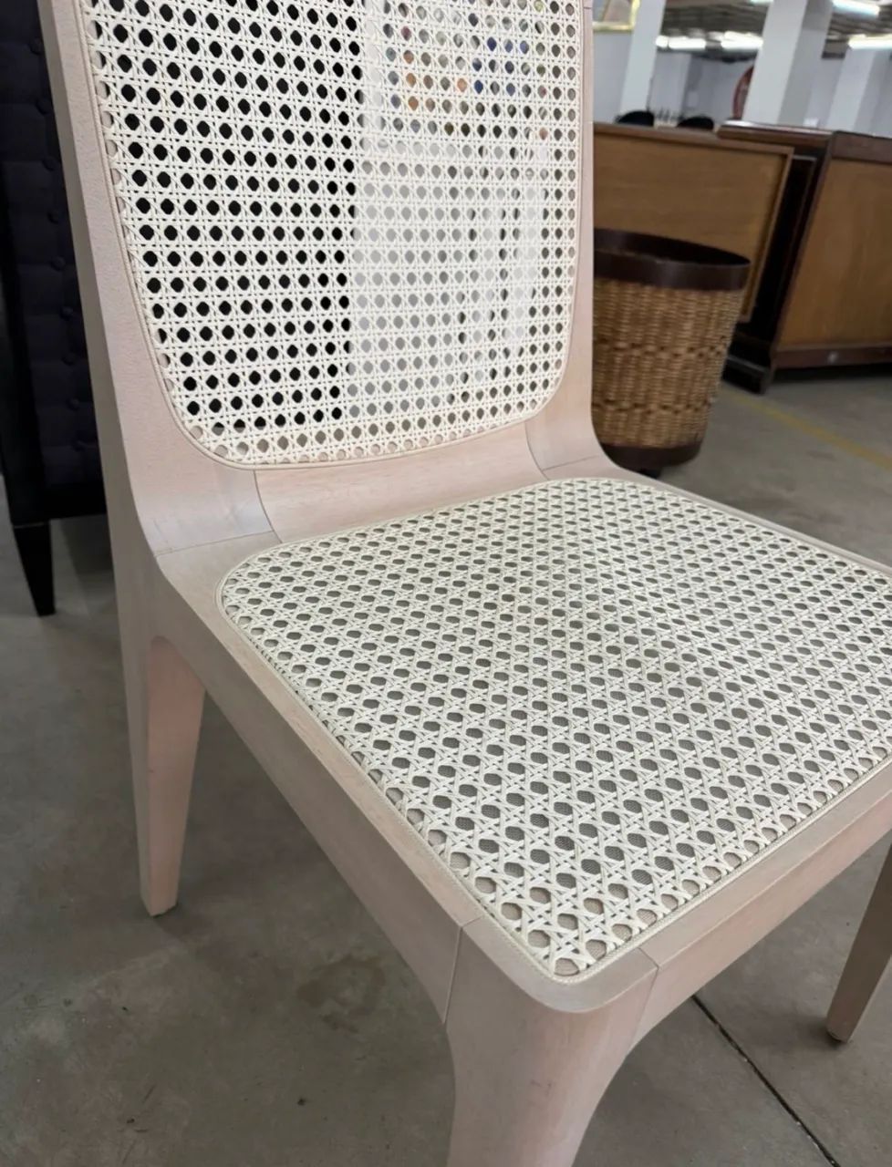 Conjunto com 3 cadeiras Bossa Albina Jader Almeida  - Foto 4