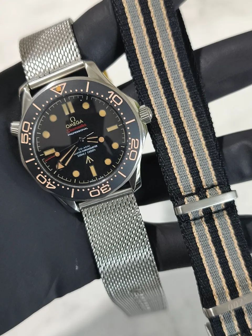 Relógio Omega Seamaster Diver 007 - Foto 3