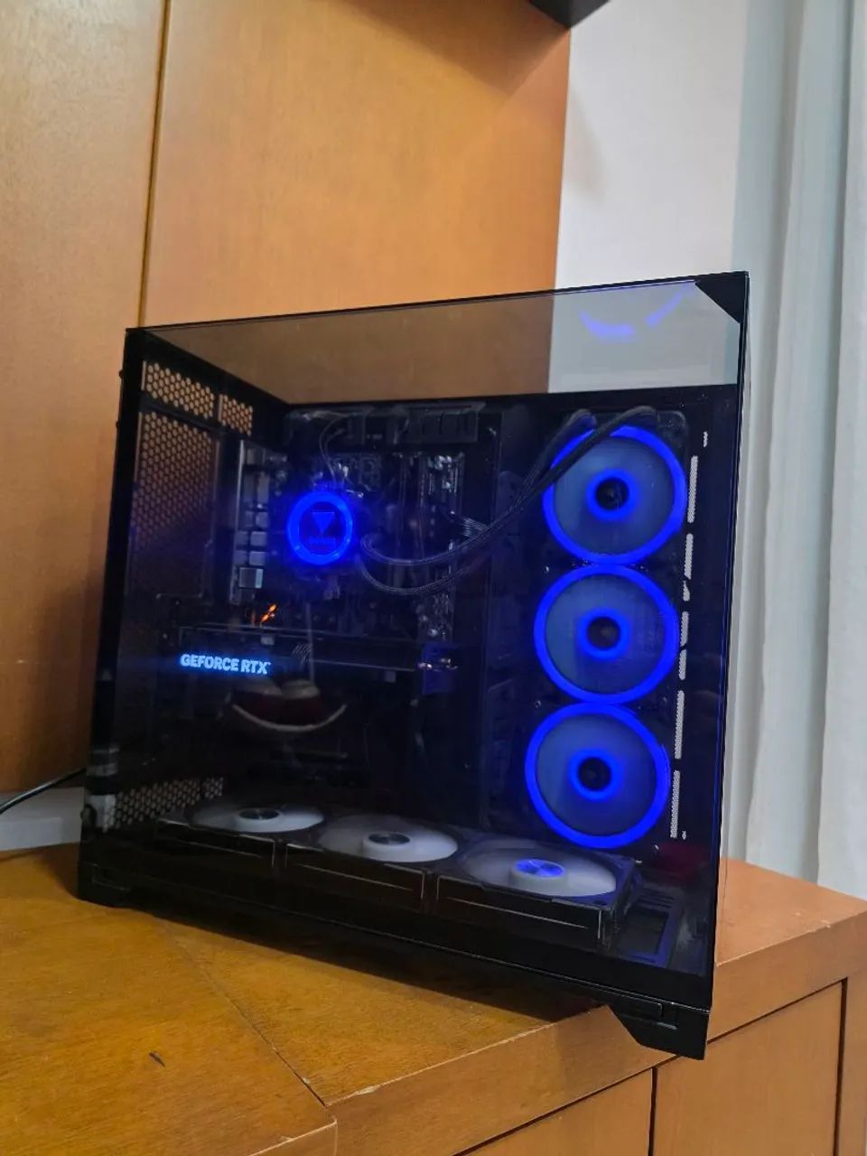 PC GAMER RYX 4060 Ti + RYZEN 5 5600X + GABINETE LIAN LI + 1TB - Foto 3
