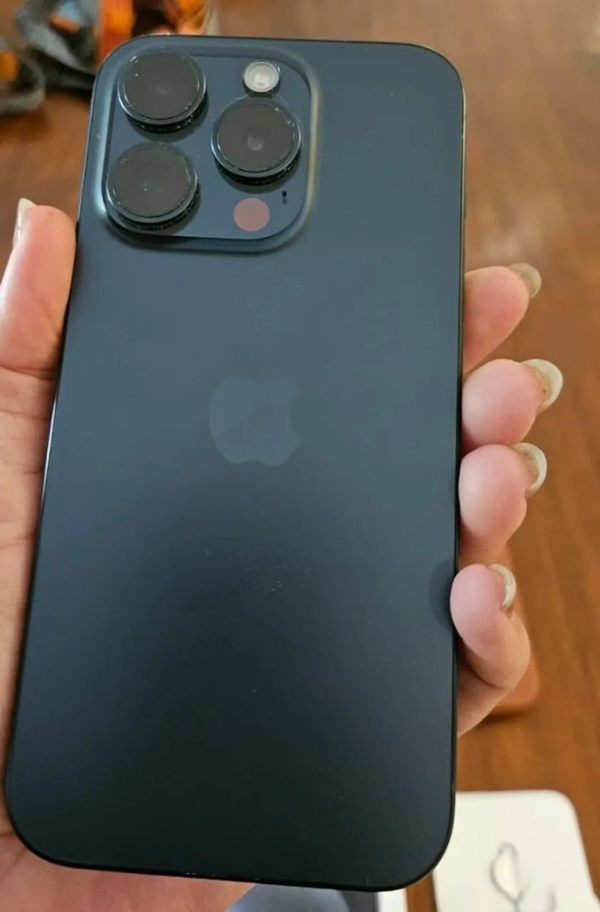 iPhone 15 Pro Blue Titanium 512GB + Caixa Original + 6 Capas | Excelente Estado