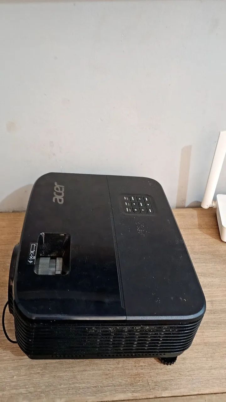 Retroprojetor Acer profissional  - Foto 2