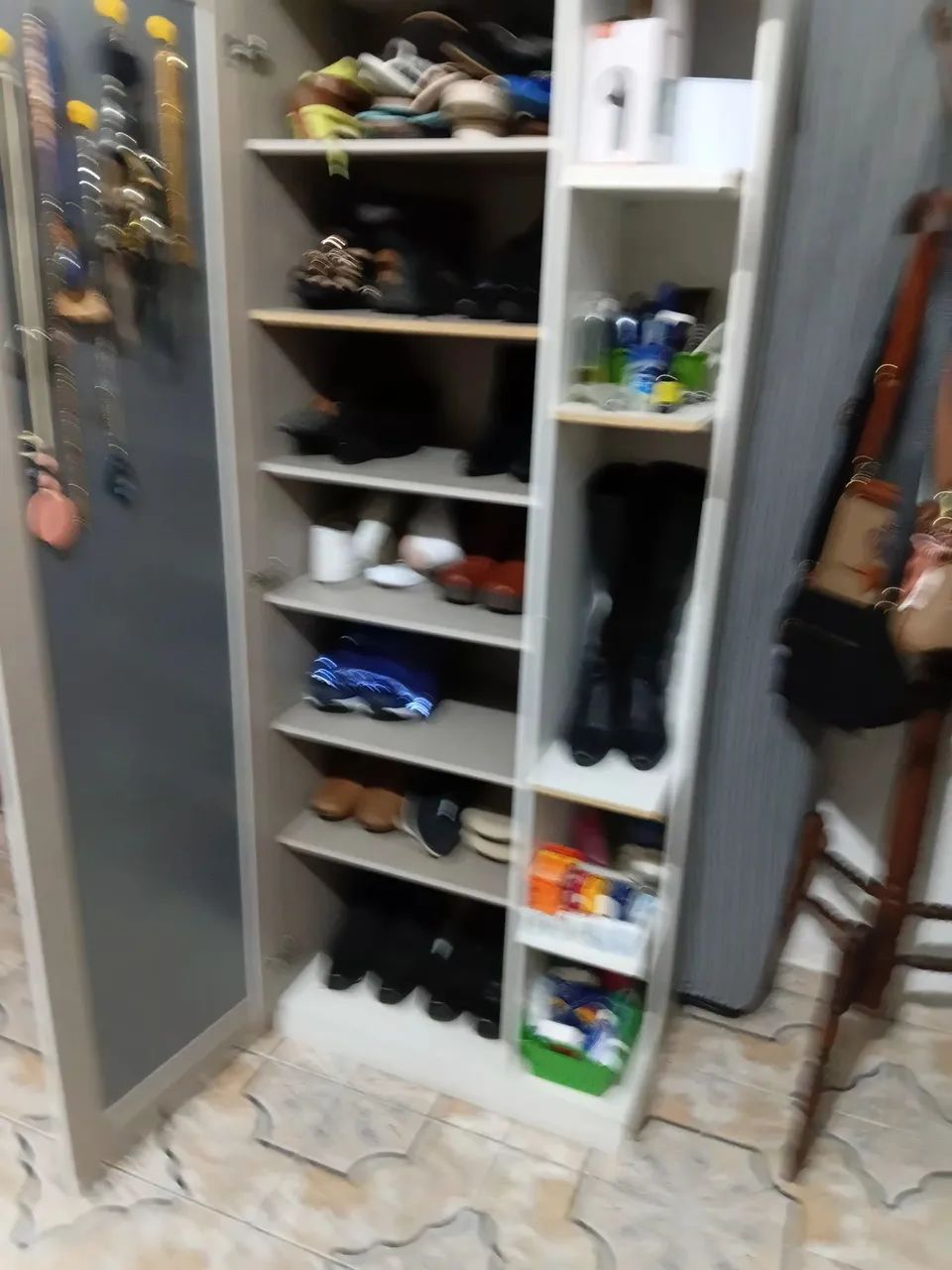Sapateira com espelho grande  - Foto 2