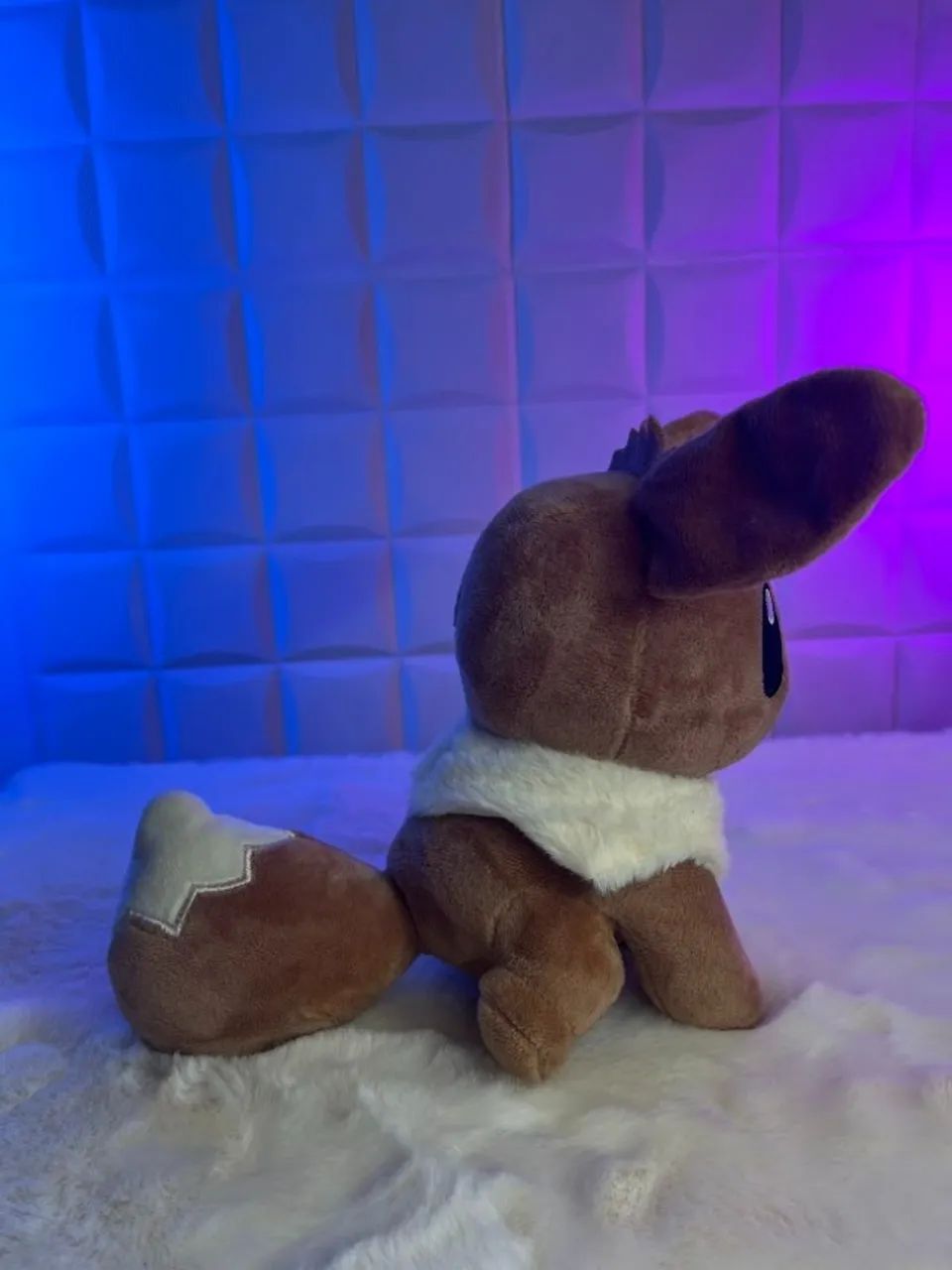 Pelúcia Pokémon Eevee - 23cm - Foto 2