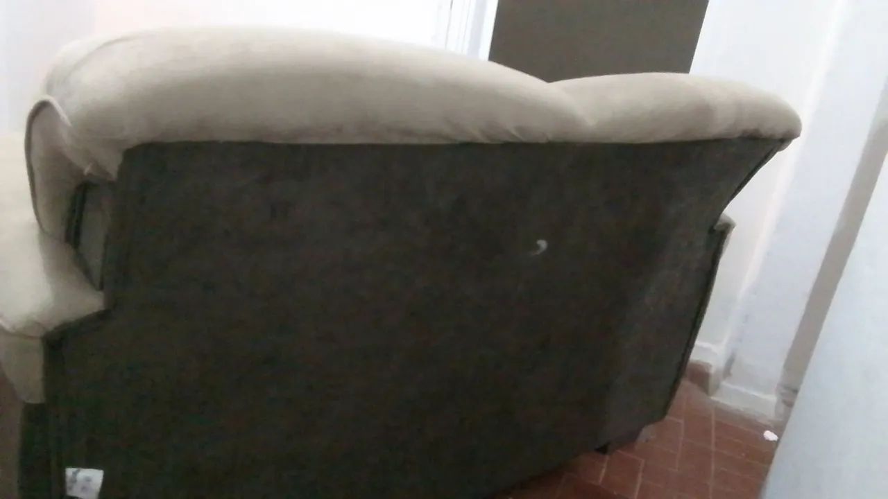 Vendo sofa de 2 lugares  - Foto 5