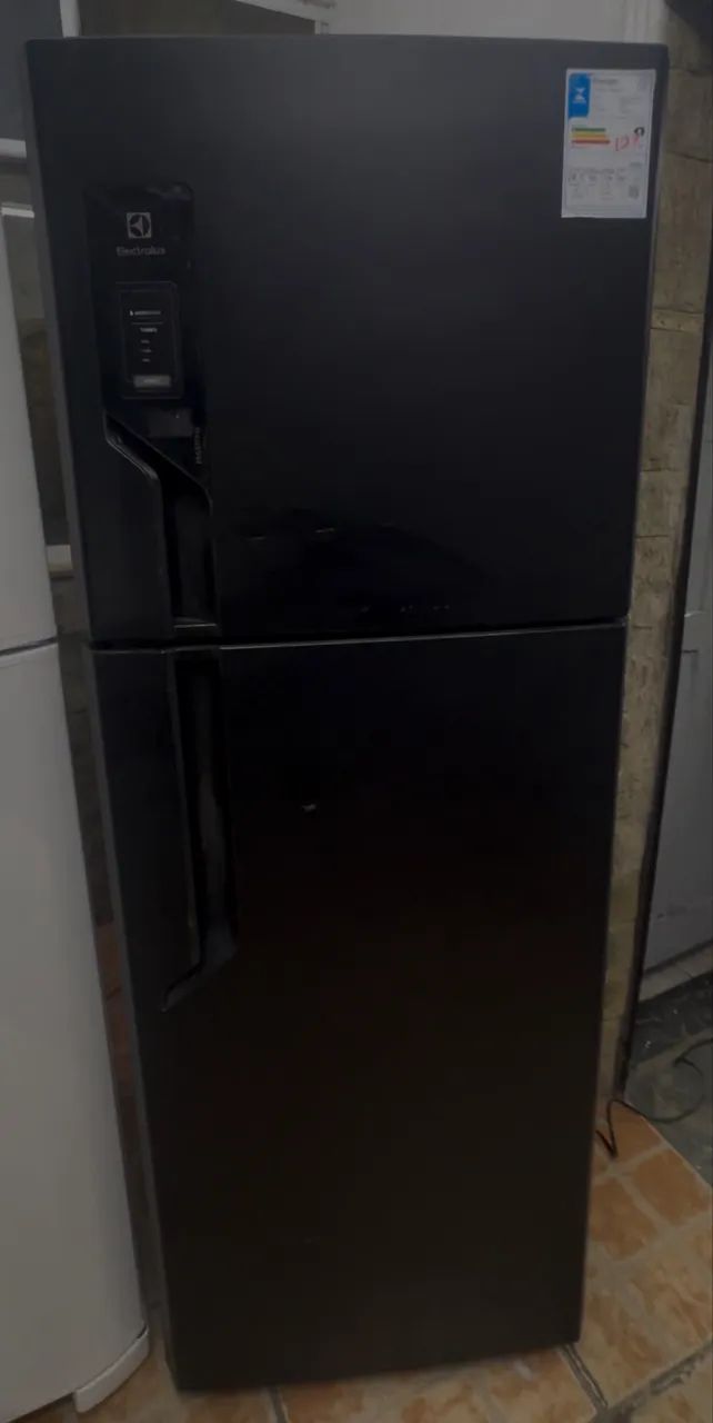 Geladeira Electrolux Nova 