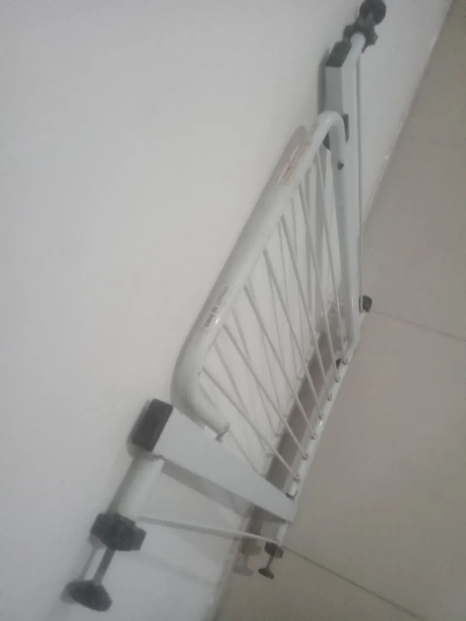 Vendo 1 portãozinho pra pet.!!! - Foto 2