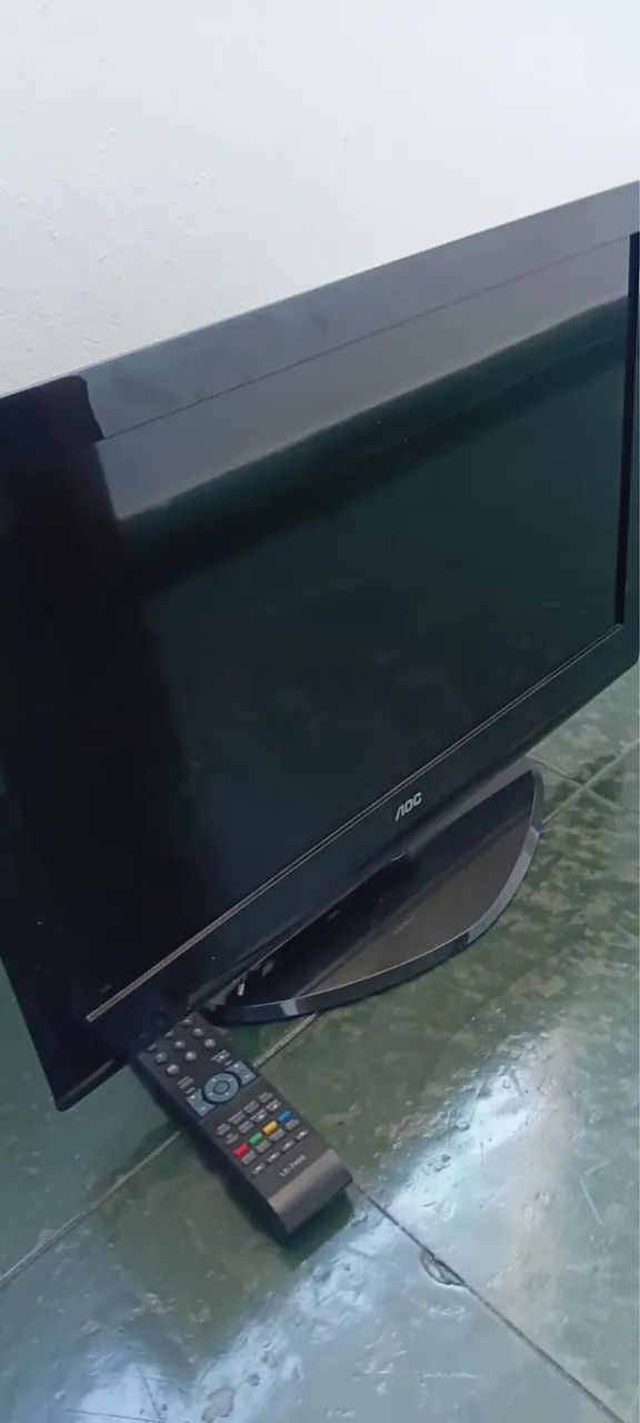 TV 26 polegadas AOC não é smart 