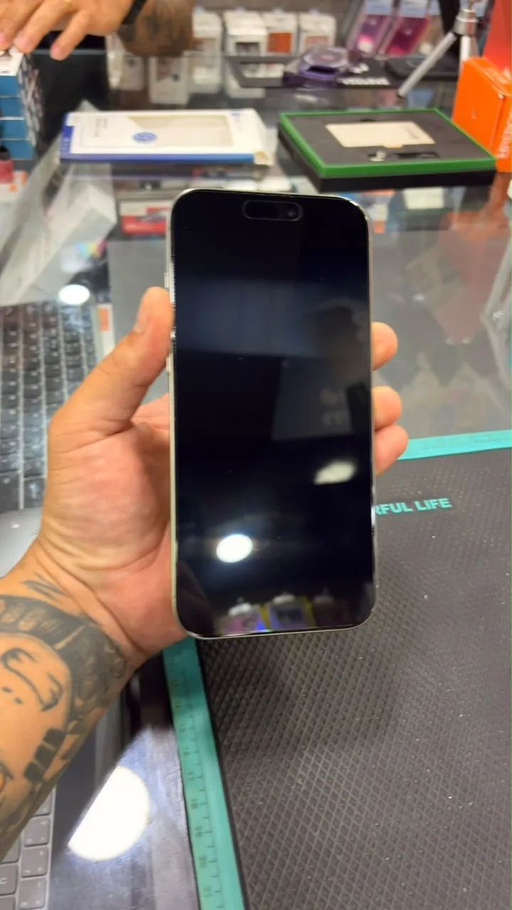 Vendo iPhone 16 pro Max  - Foto 5