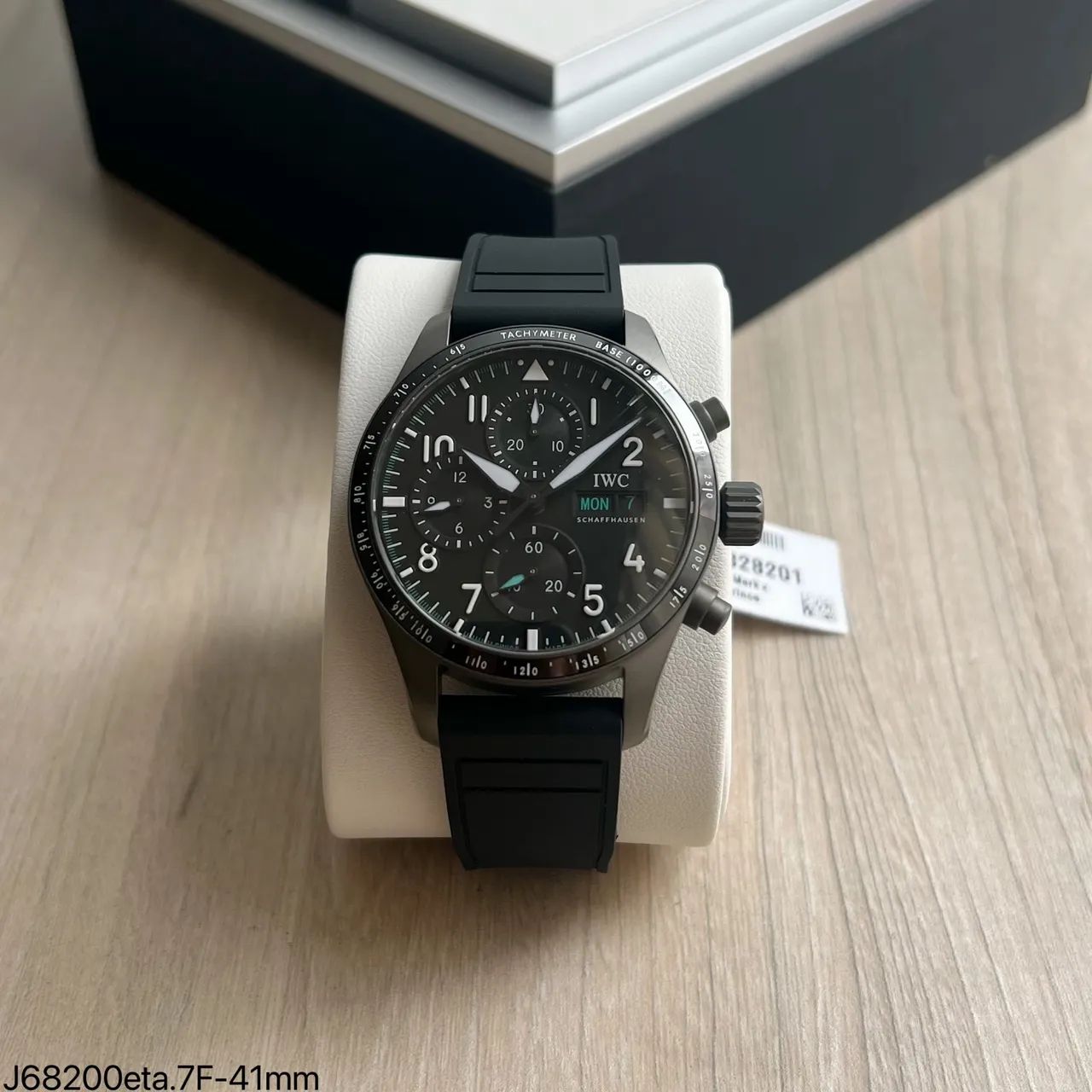 Relógio IWC Aviador Performance Cronógrafo formula 1 43mm ETA