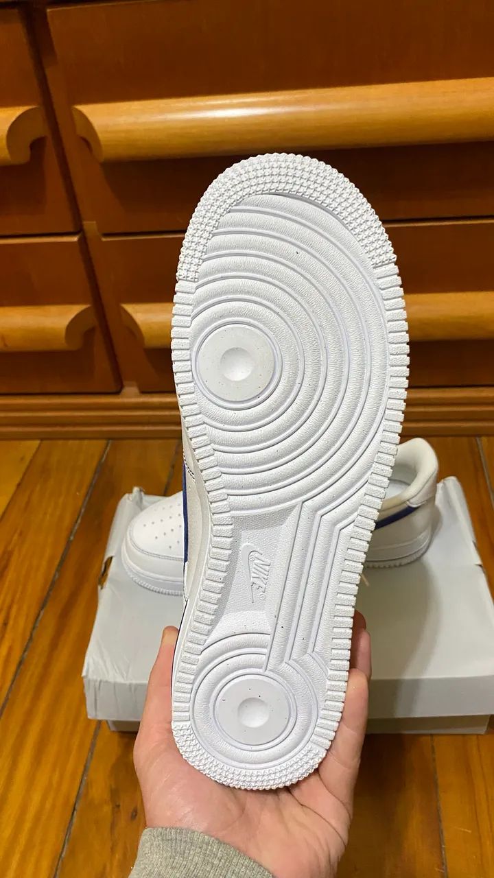 Nike Air Force 1 07 Lv8 - Branco - Foto 5