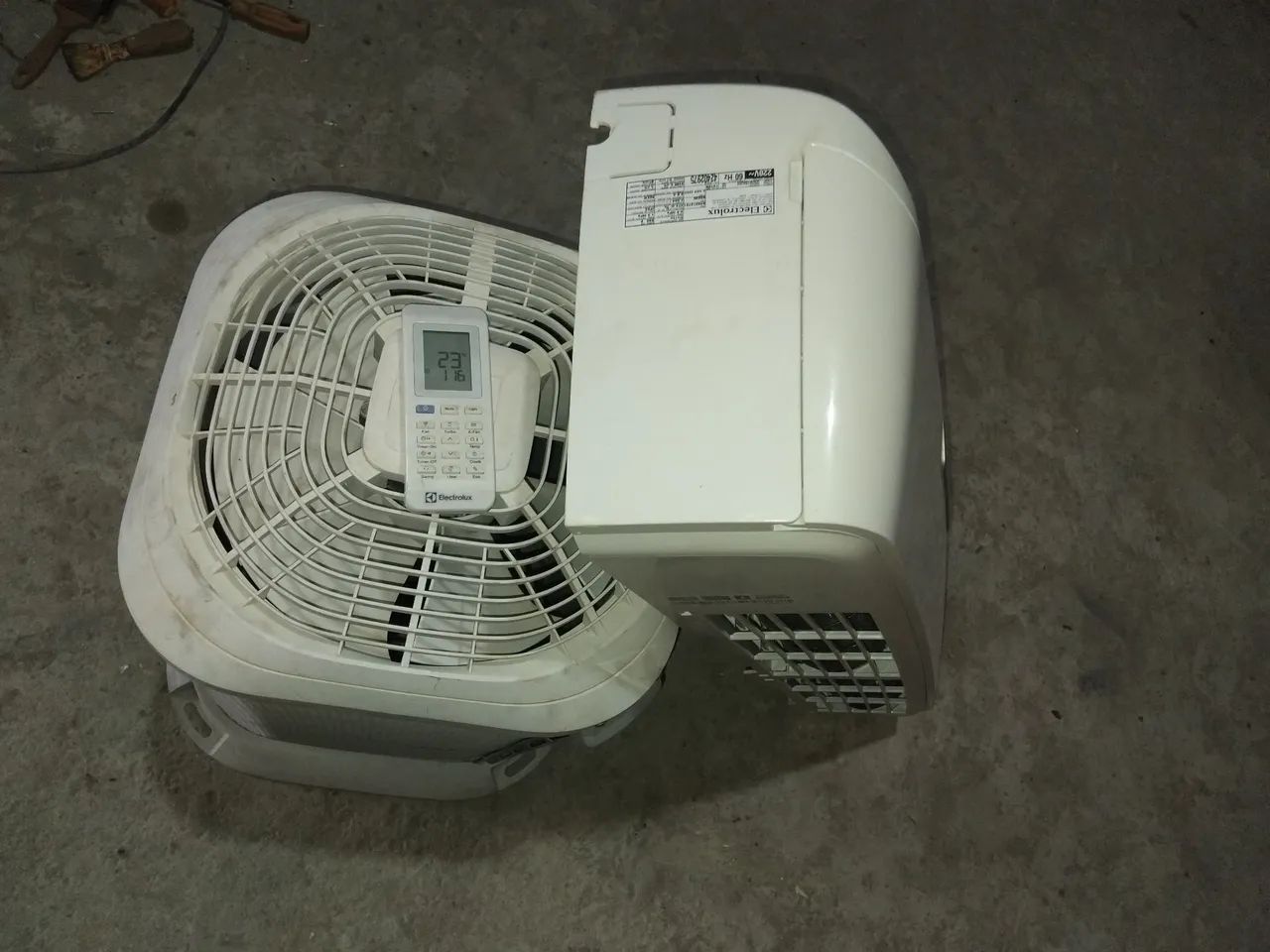 Split electrolux 9.000 btus. 
