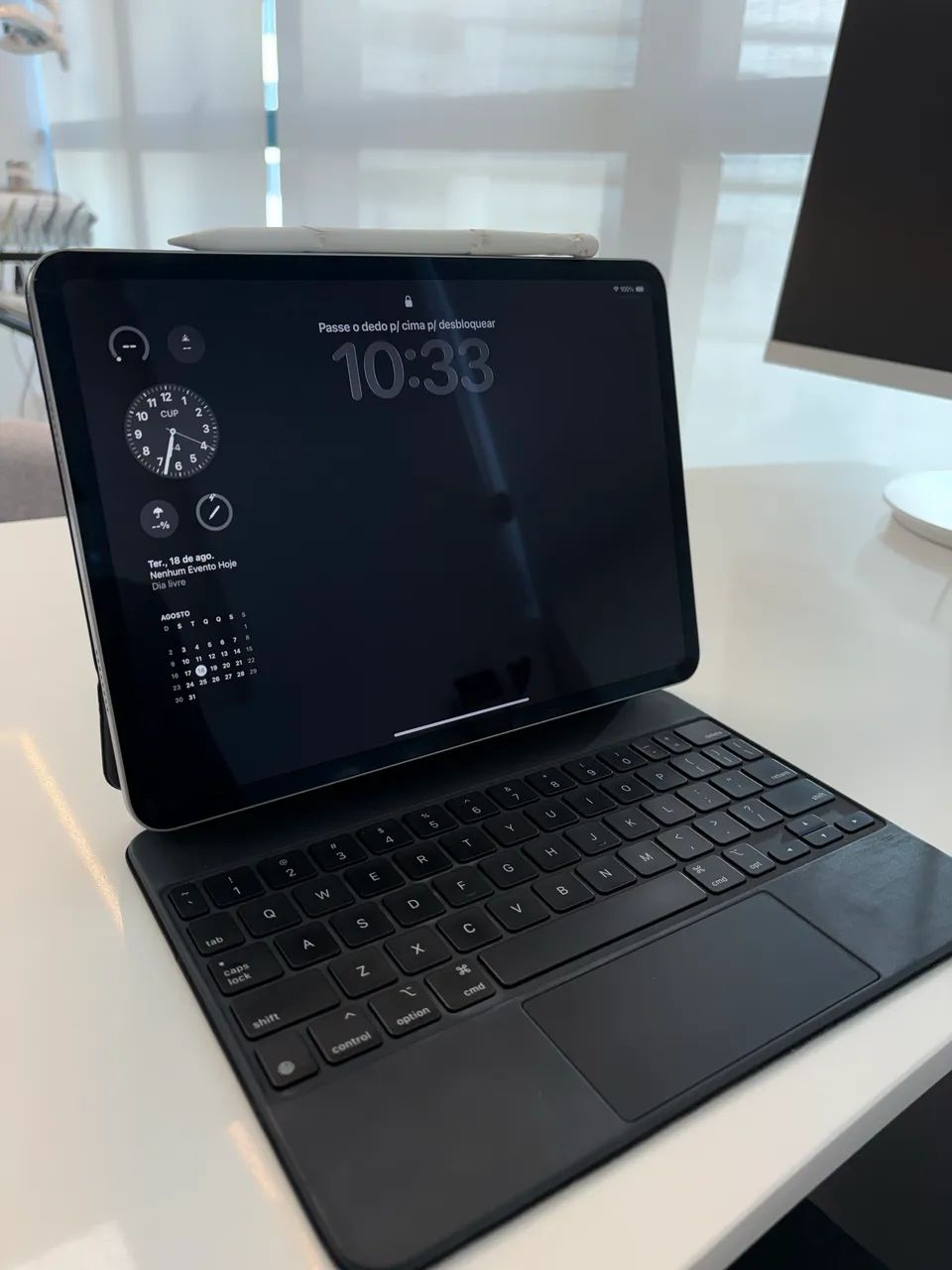 Ipad Pro M2 + teclado e caneta originais da Apple 