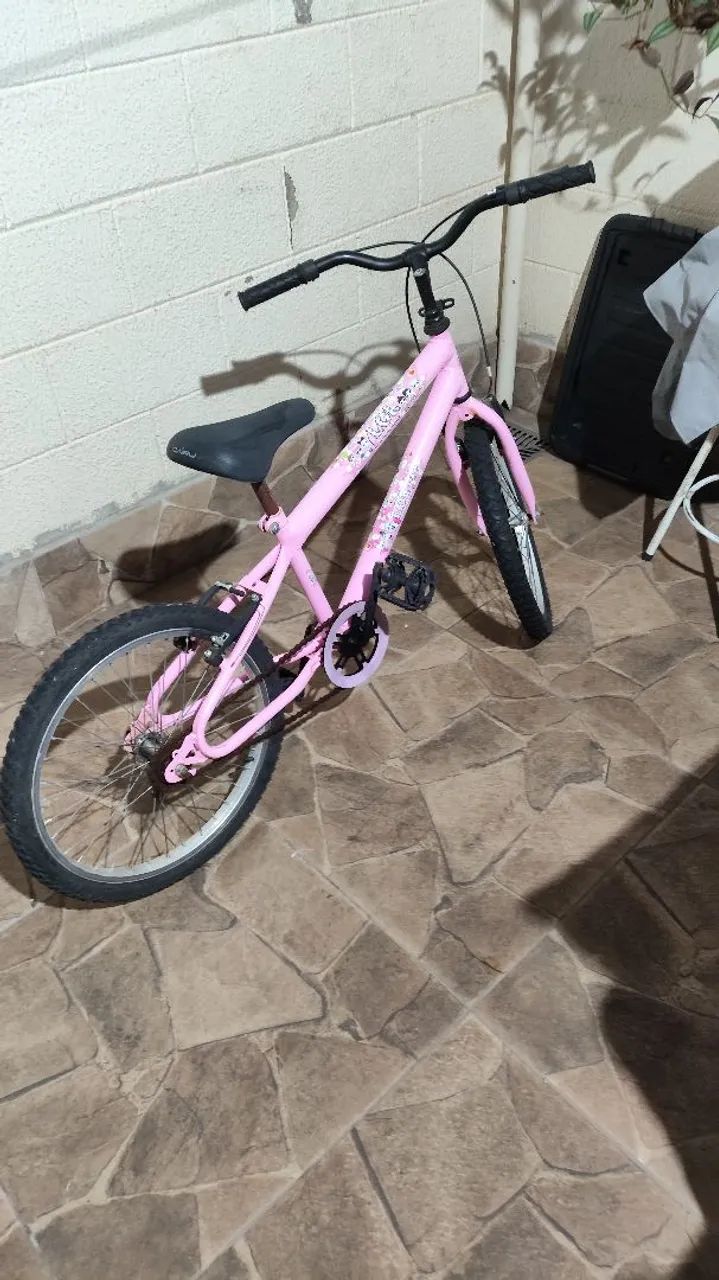 bicicleta infantil aro 20 usada - Foto 4