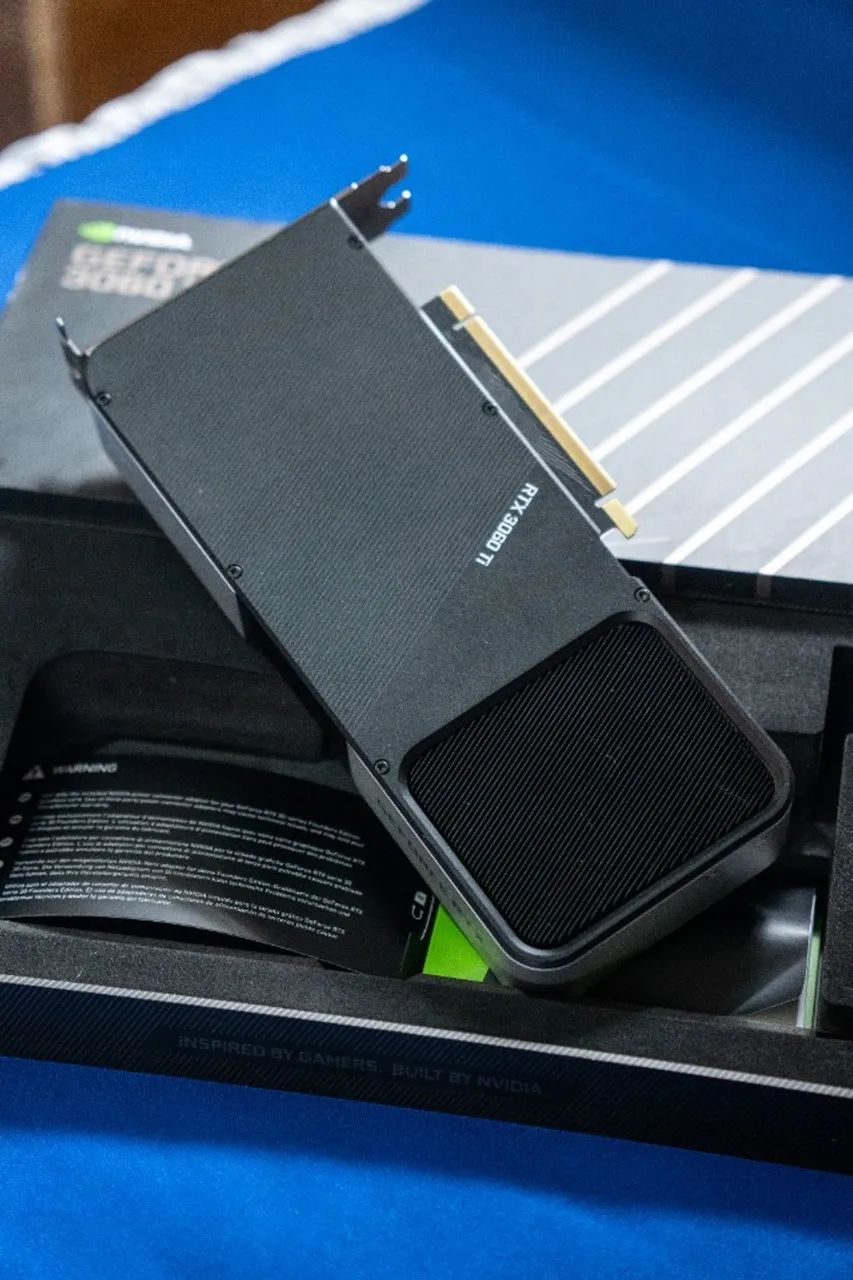 Placa de vídeo RTX 3060ti Founder's Edition - Foto 5