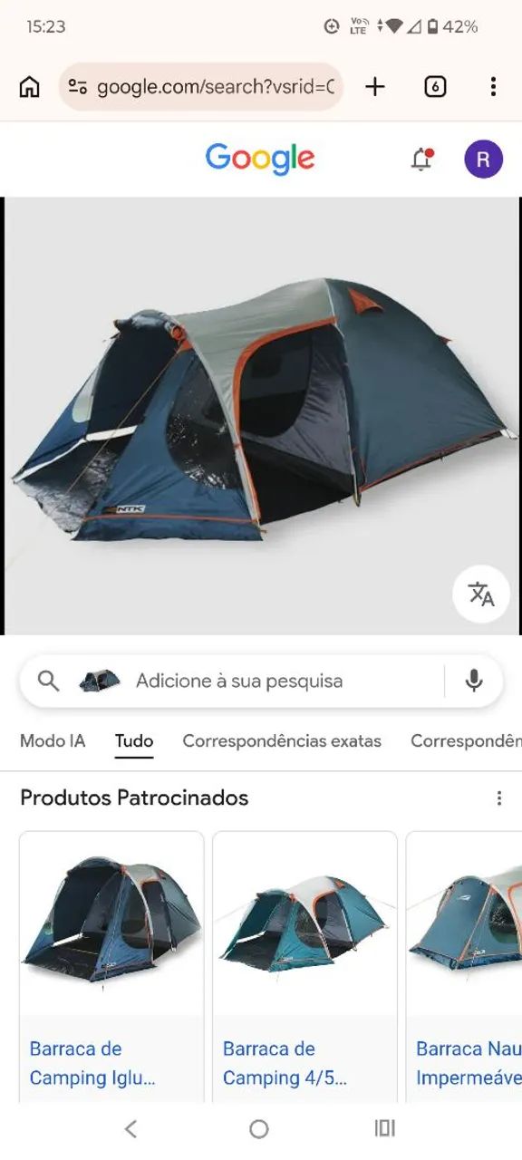 Barraca de acampamento cinco lugares que e bem espaçoso e ótimo estado 