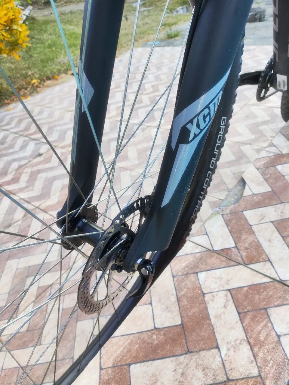 Bicicleta Specialized rockhopper  - Foto 2