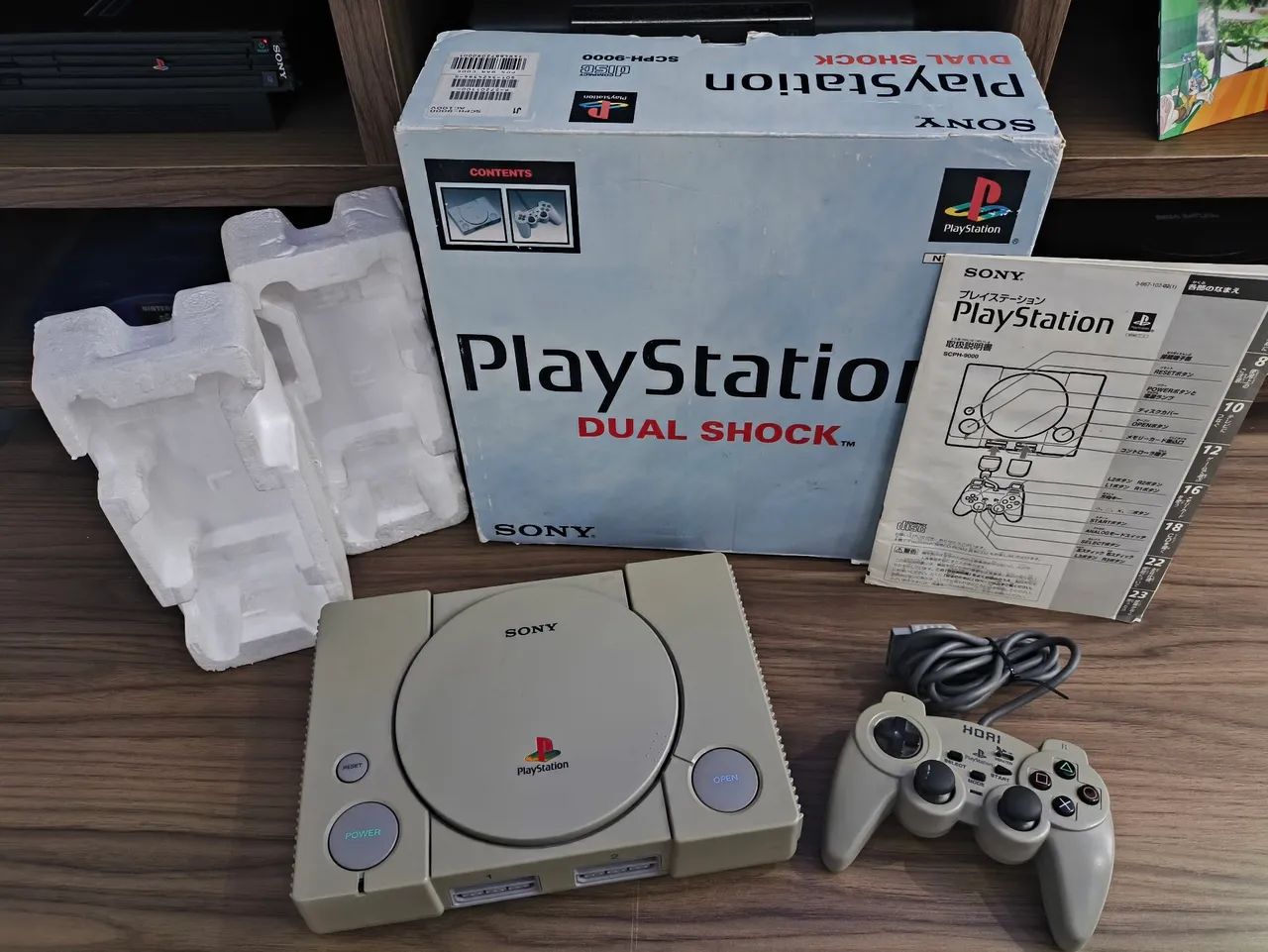 Playstation 1 com caixa e manual funcionando perfeitamente  - Foto 3