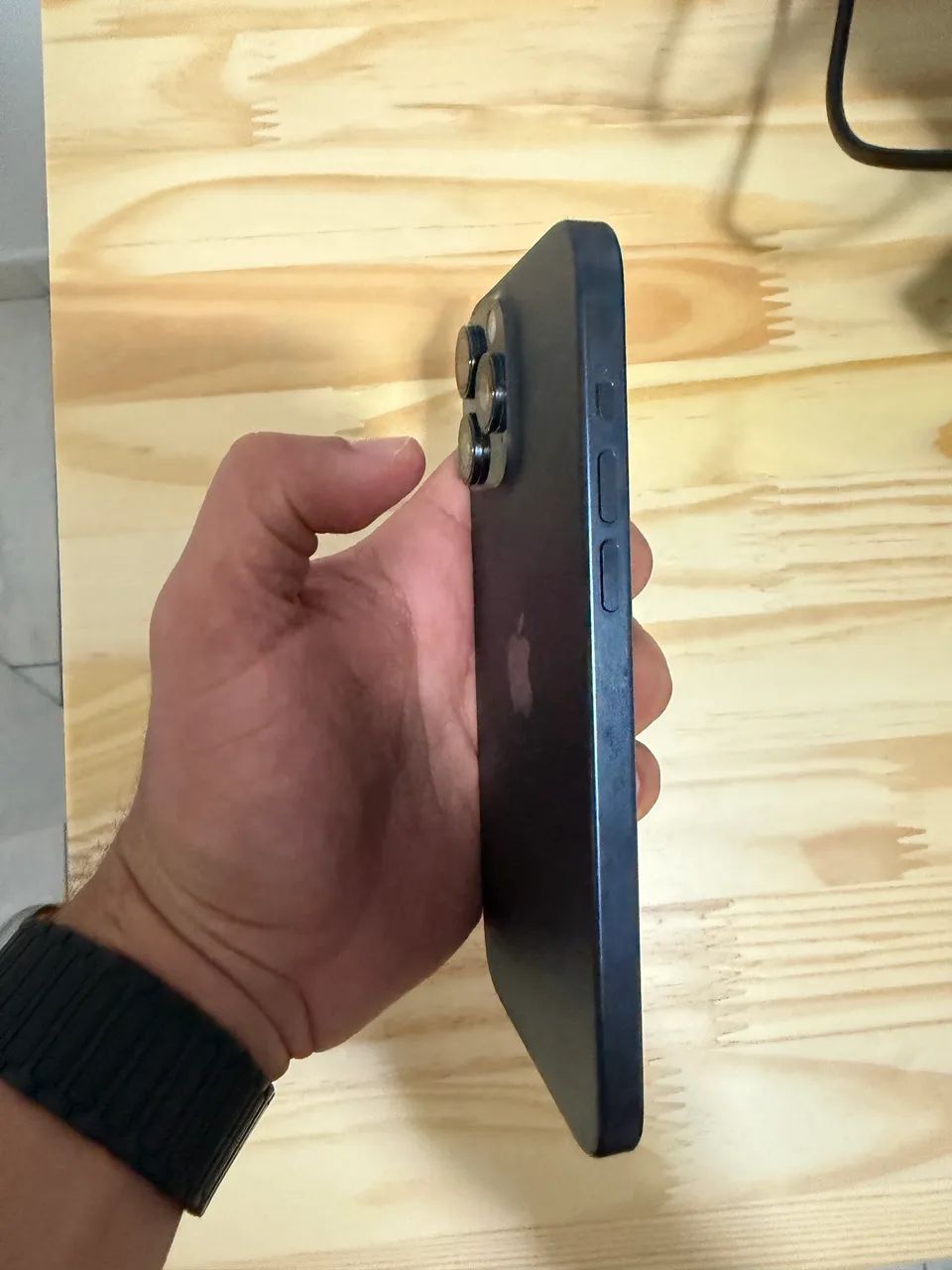 iPhone 15 Pro Max 256 GB - Estado de Novo - Foto 3