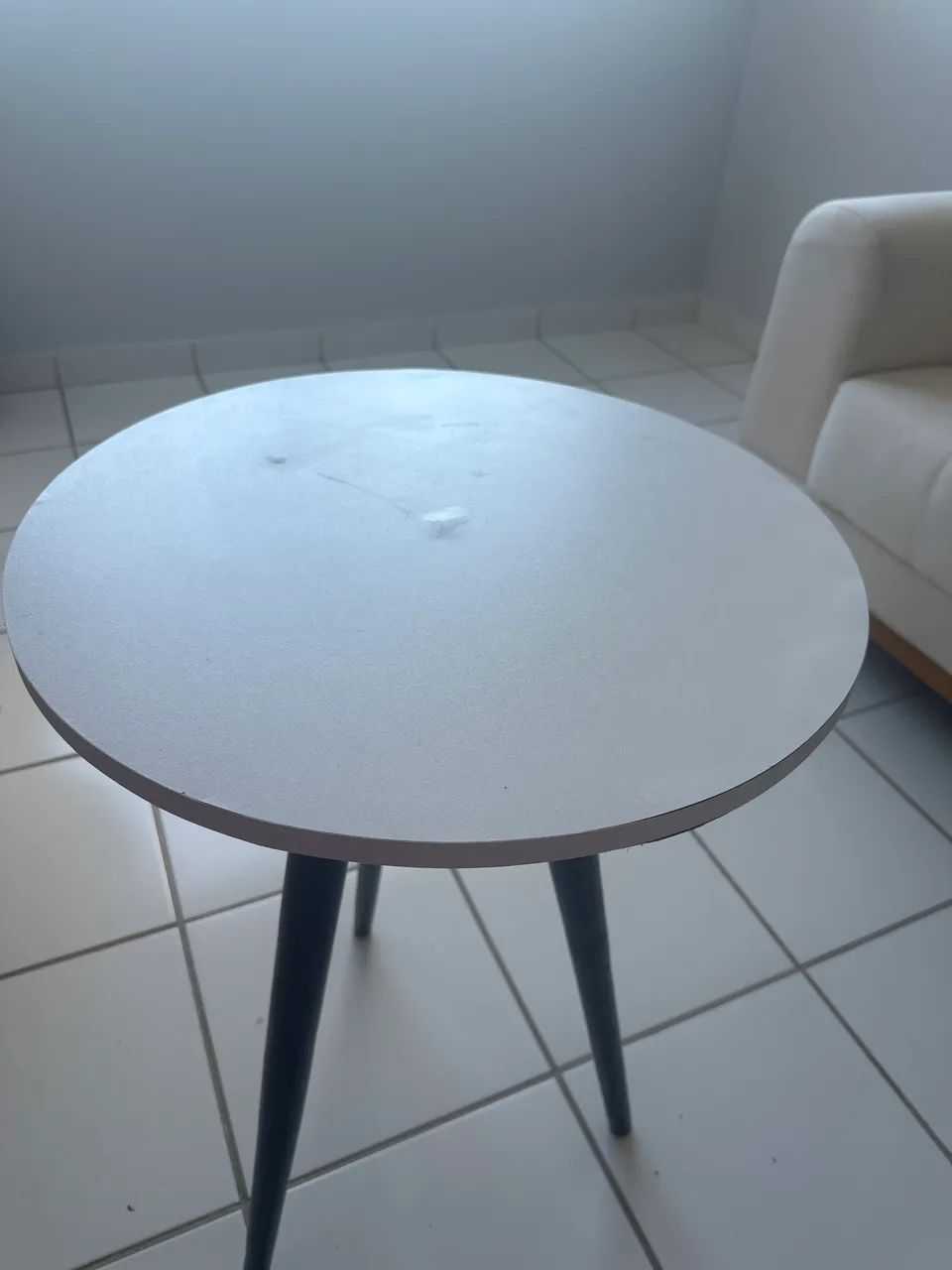 Mesinha com 3 pés !  - Foto 2