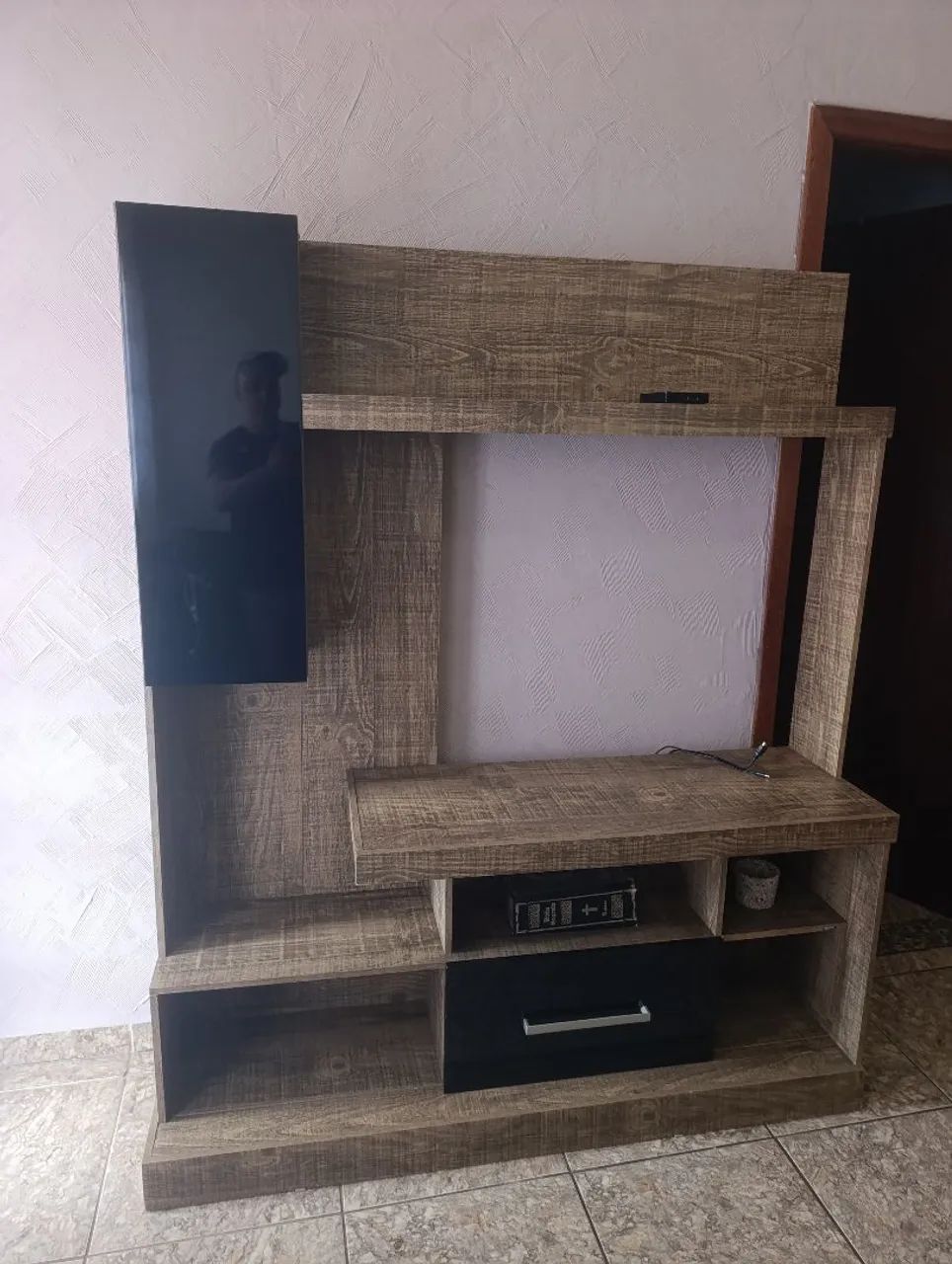 Estante MDF semi nova