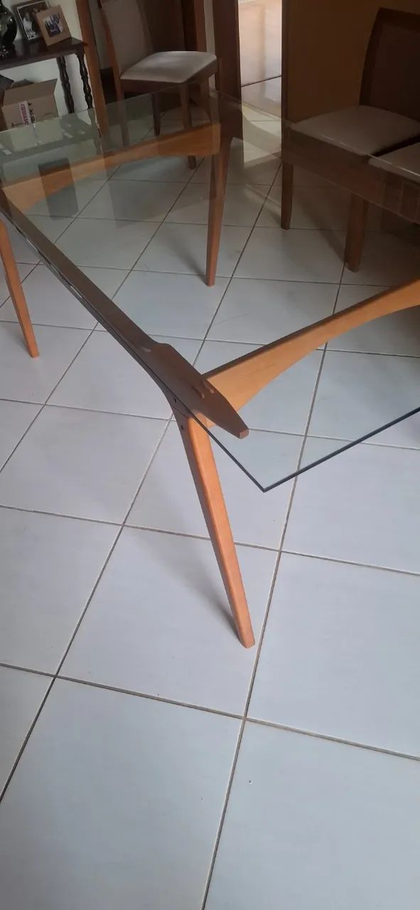 Mesa de jantar retangular em madeira maciça - Foto 4