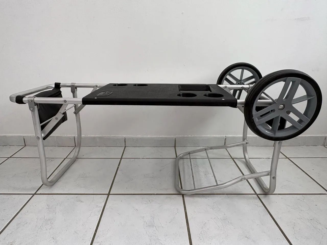 Carrinho mesa para praia