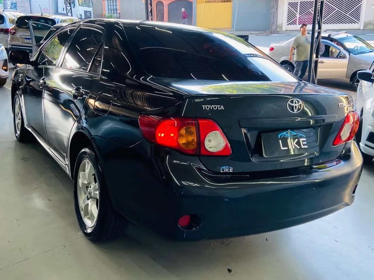 Toyota Corolla GLi 1.8 Flex 16V Aut., foto 8 de 20