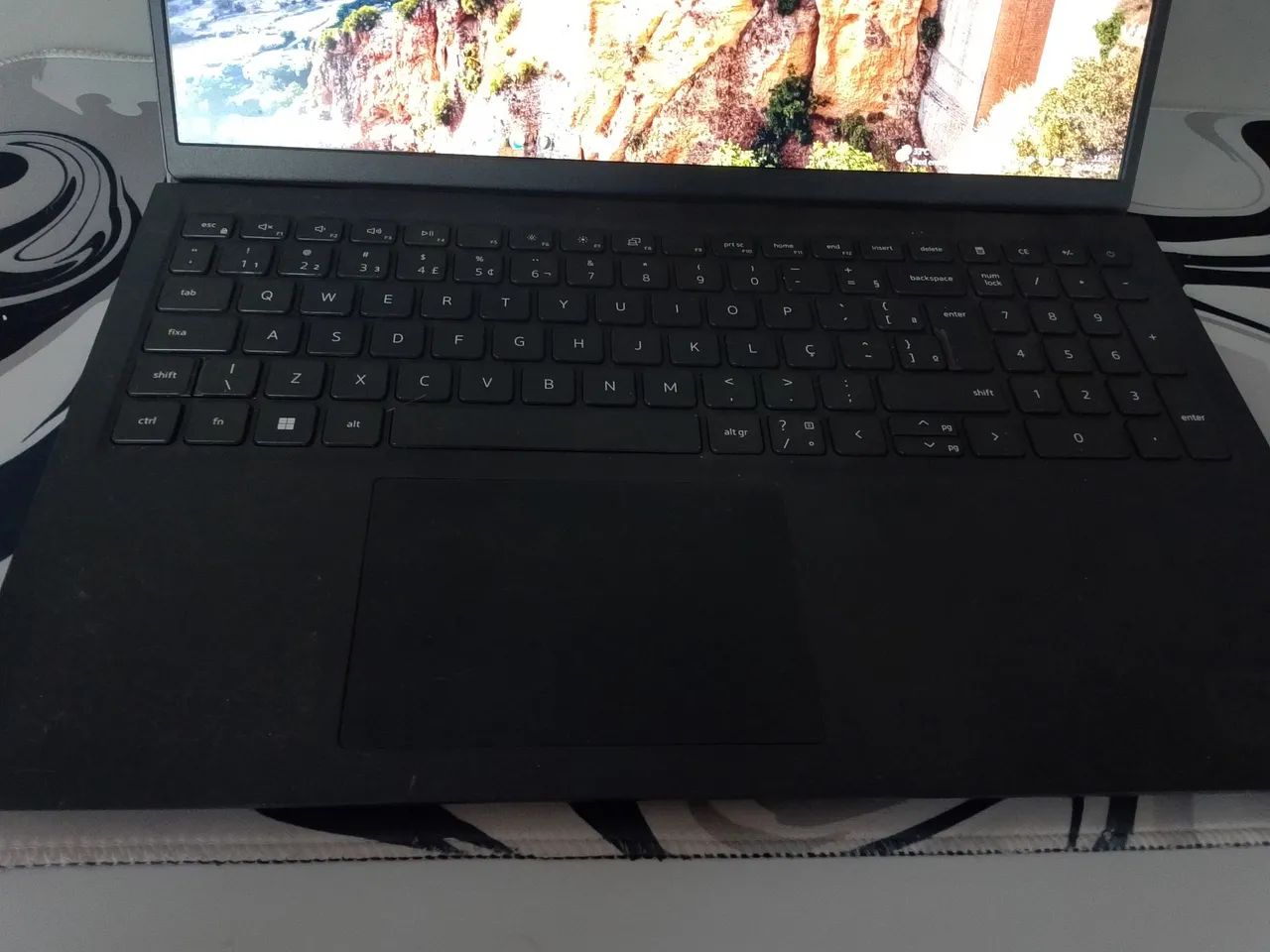 Notebook Dell inspiron 15 com carregador, suporte de notebook e mouse de brinde  - Foto 2