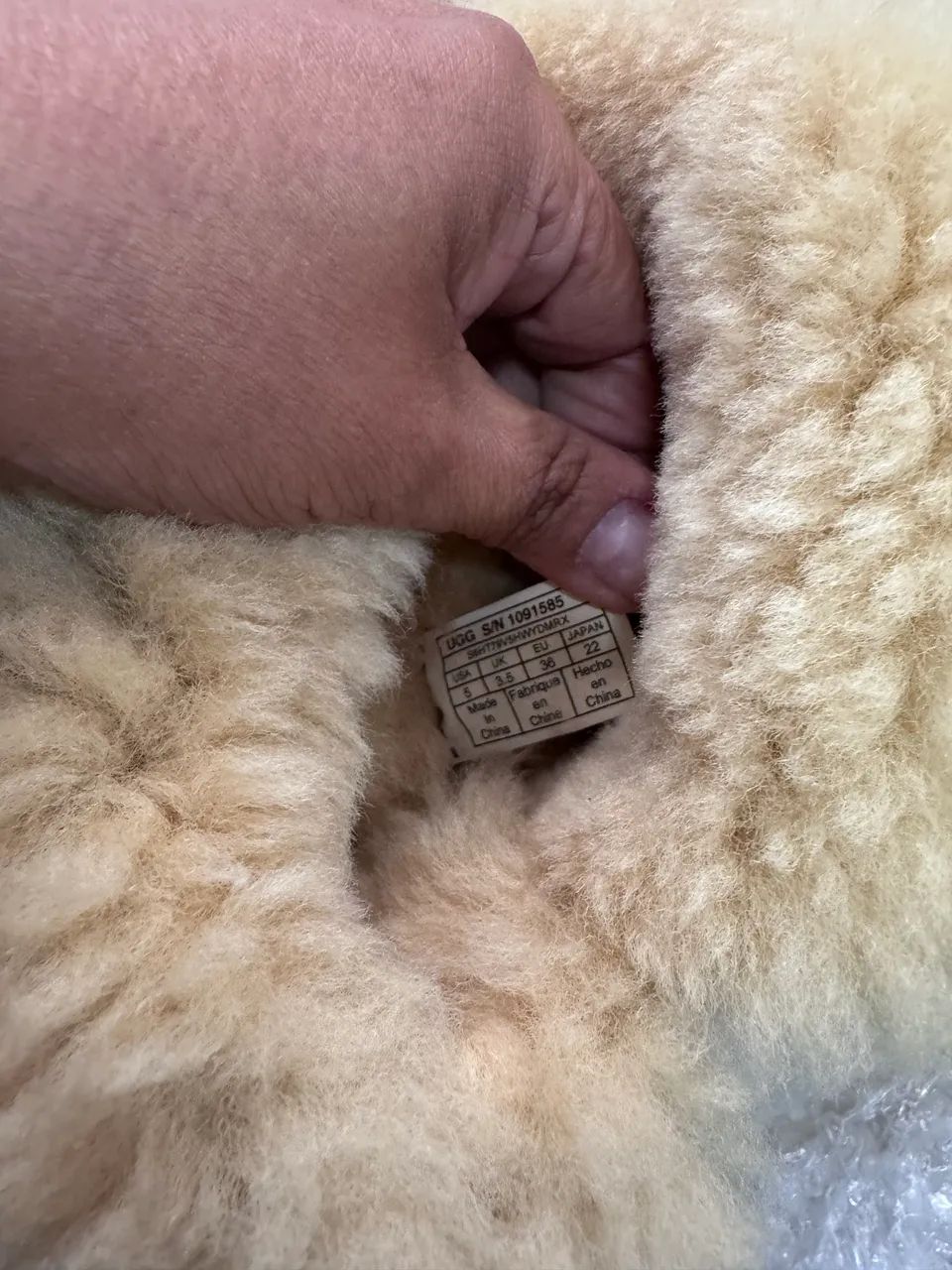 Bota UGG novíssima  - Foto 4