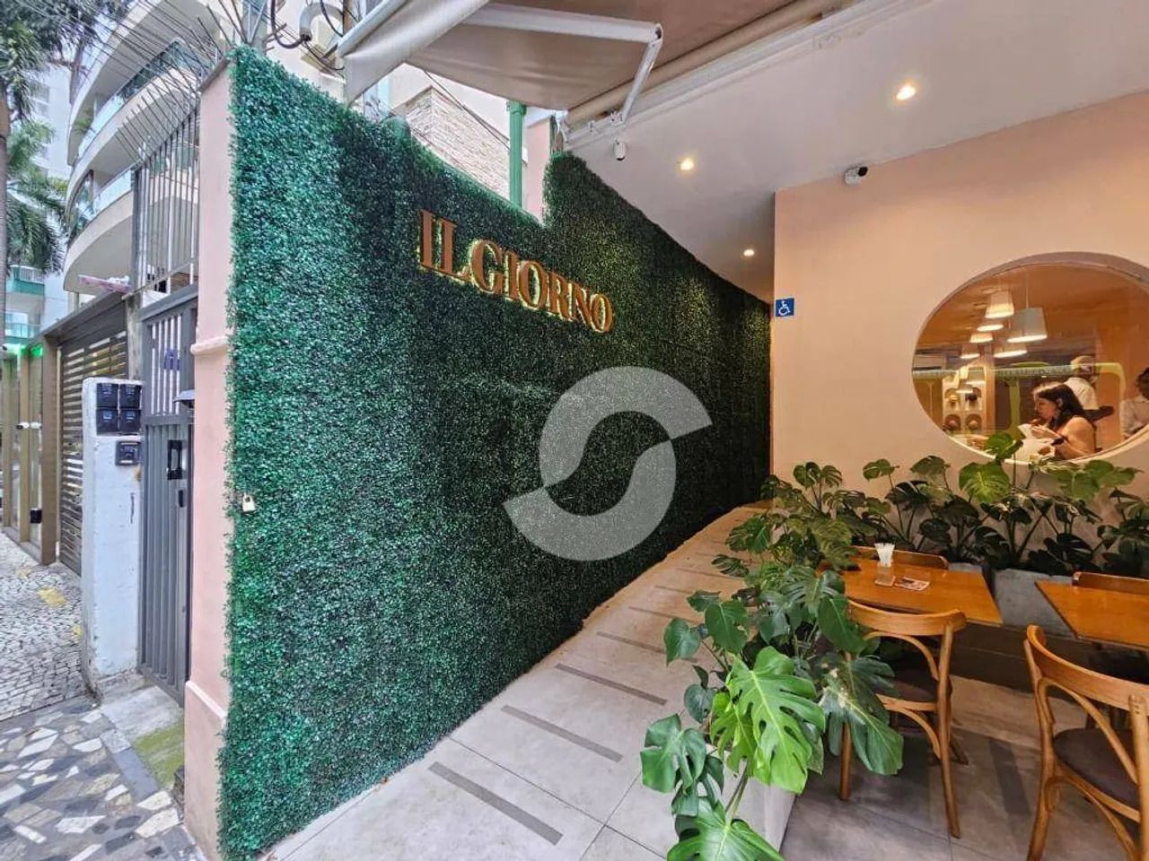 Linda Casa Comercial em Icaraí - Foto 4