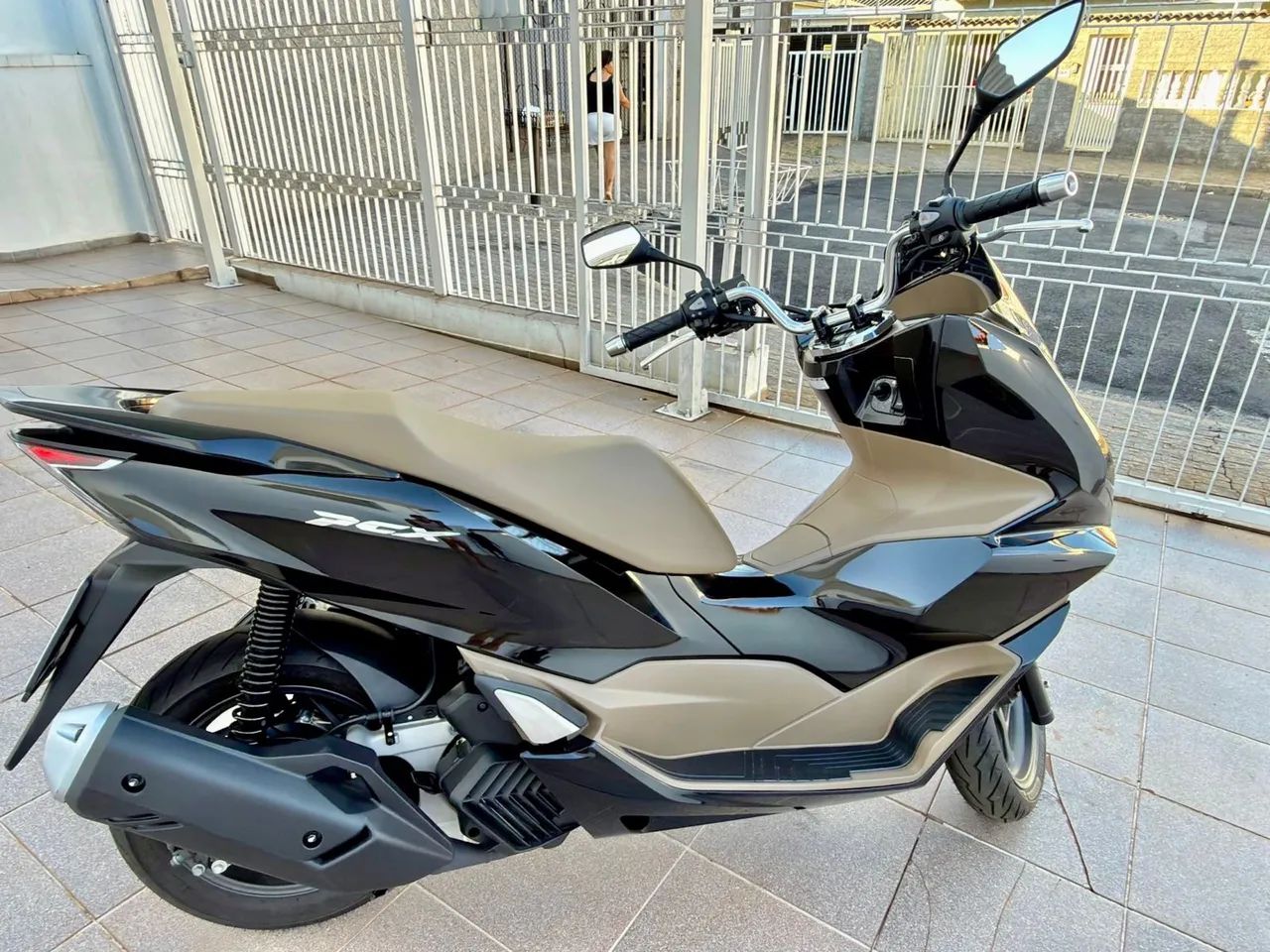 Pcx - Foto 2