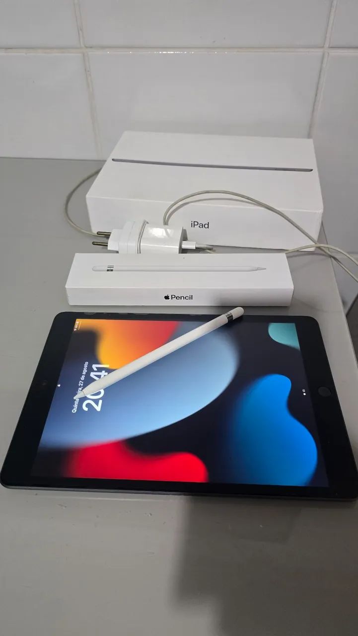 IPAD 8 conservado e pouco usado com  com caneta Apple Pencil na caixa - Foto 4