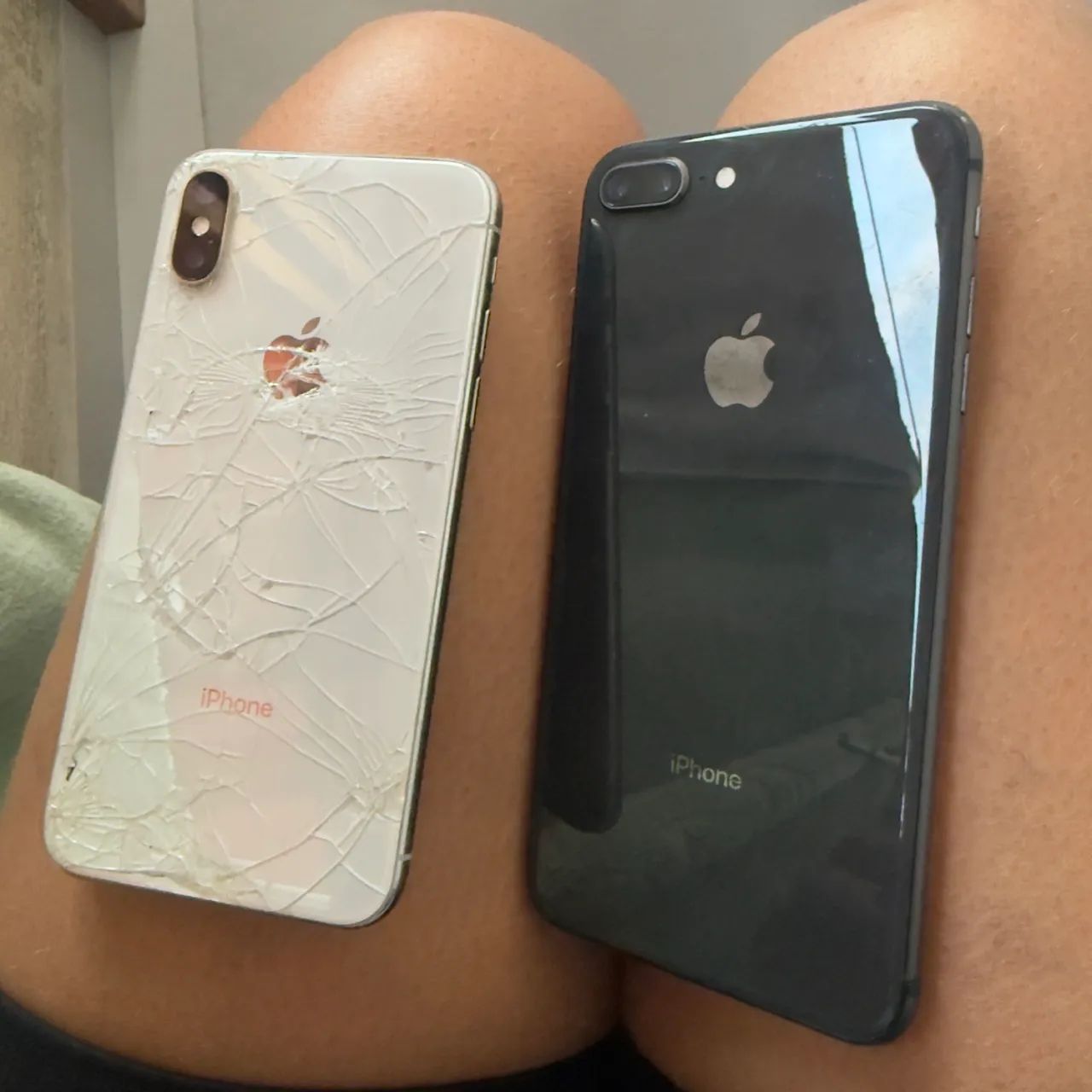 2 iPhone  - Foto 4